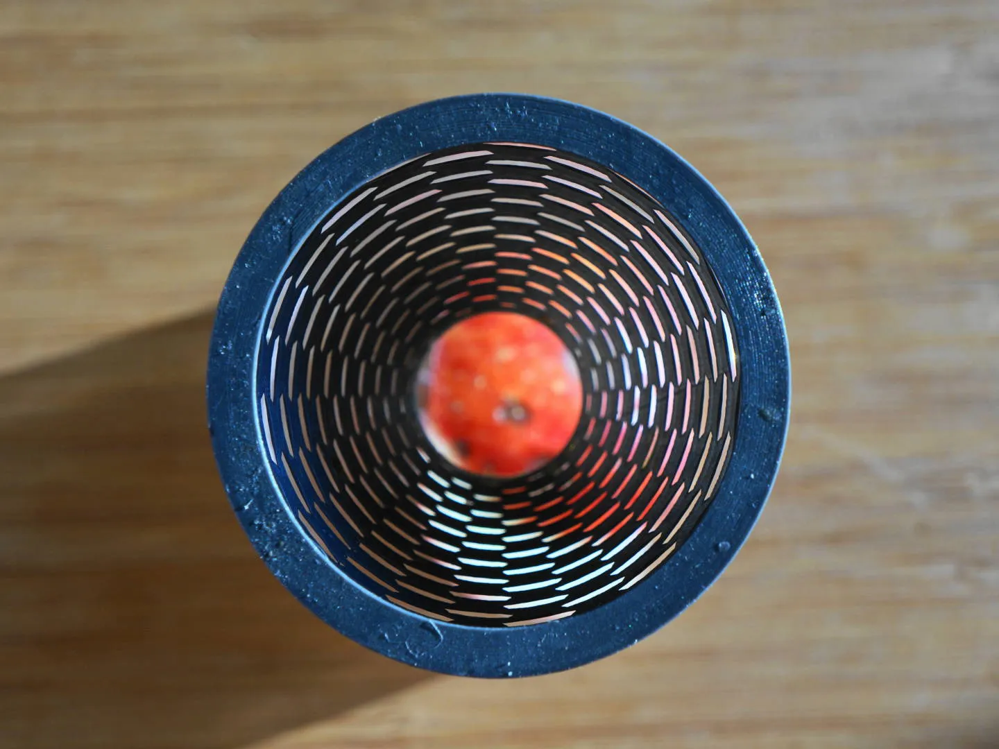 Bẫy ruồi trái cây thiết kế cho gia đình