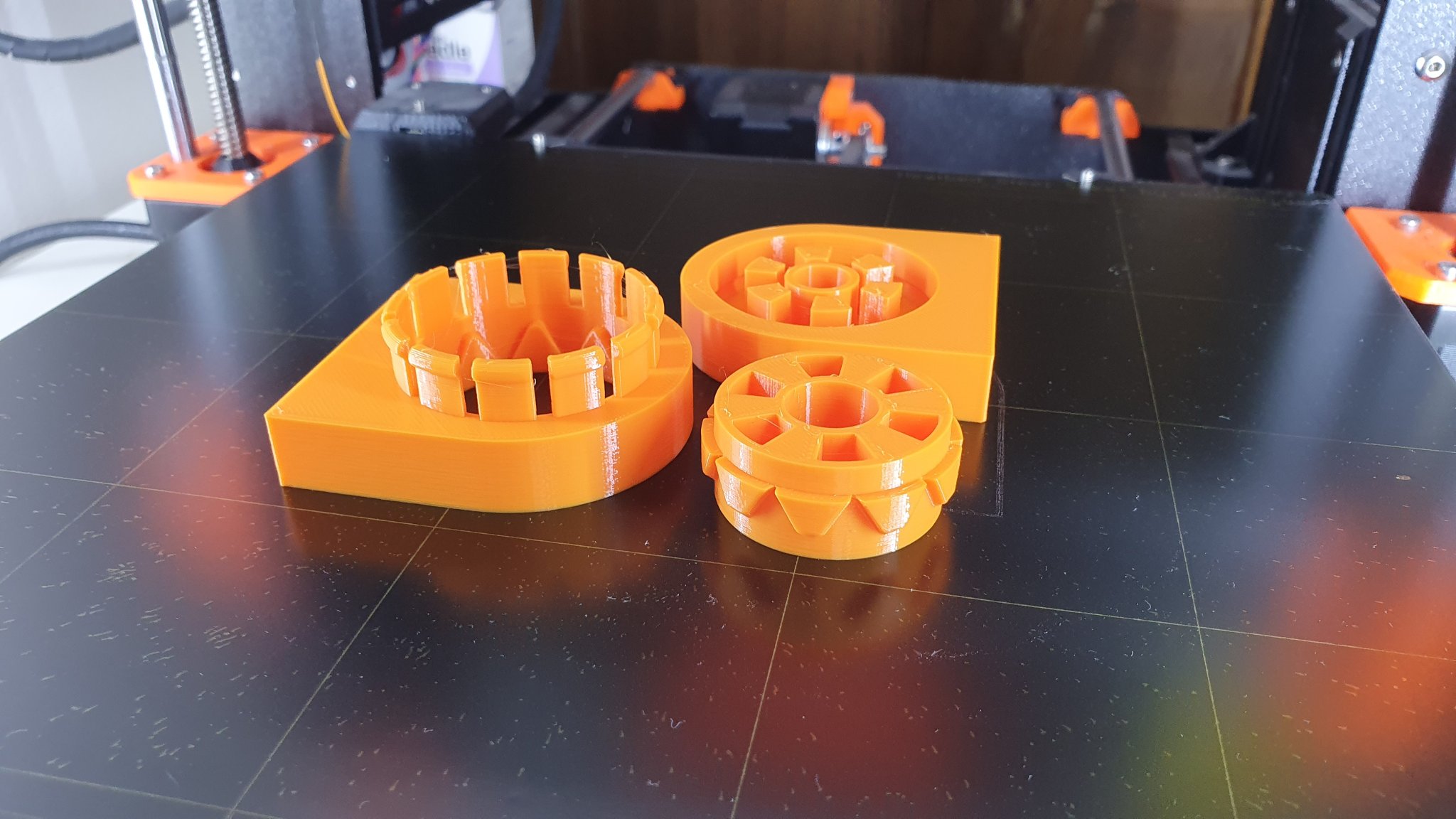 Khóa xoay mở bằng nút nhấn dễ lắp ráp và in 3D