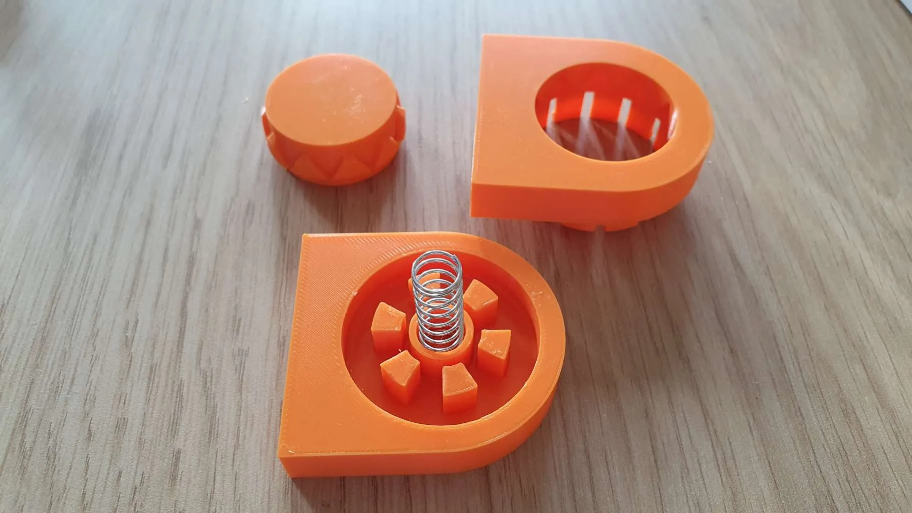 Khóa xoay mở bằng nút nhấn dễ lắp ráp và in 3D