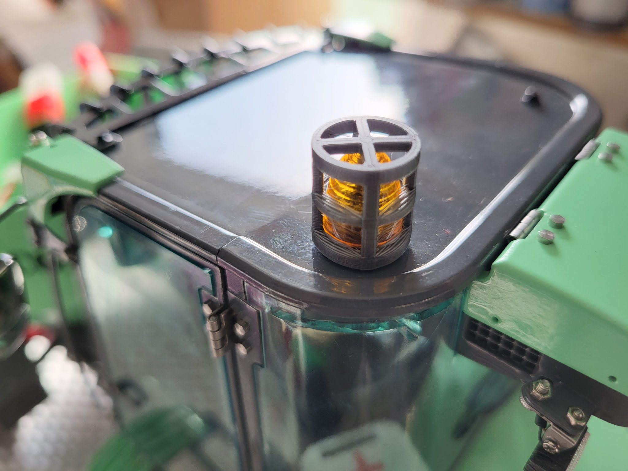 Lồng bảo vệ ánh sáng quay cho mô hình RC tỉ lệ 1/14