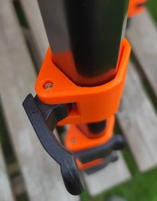 Thay thế kẹp nhựa cho chân máy Manfrotto digi 719B