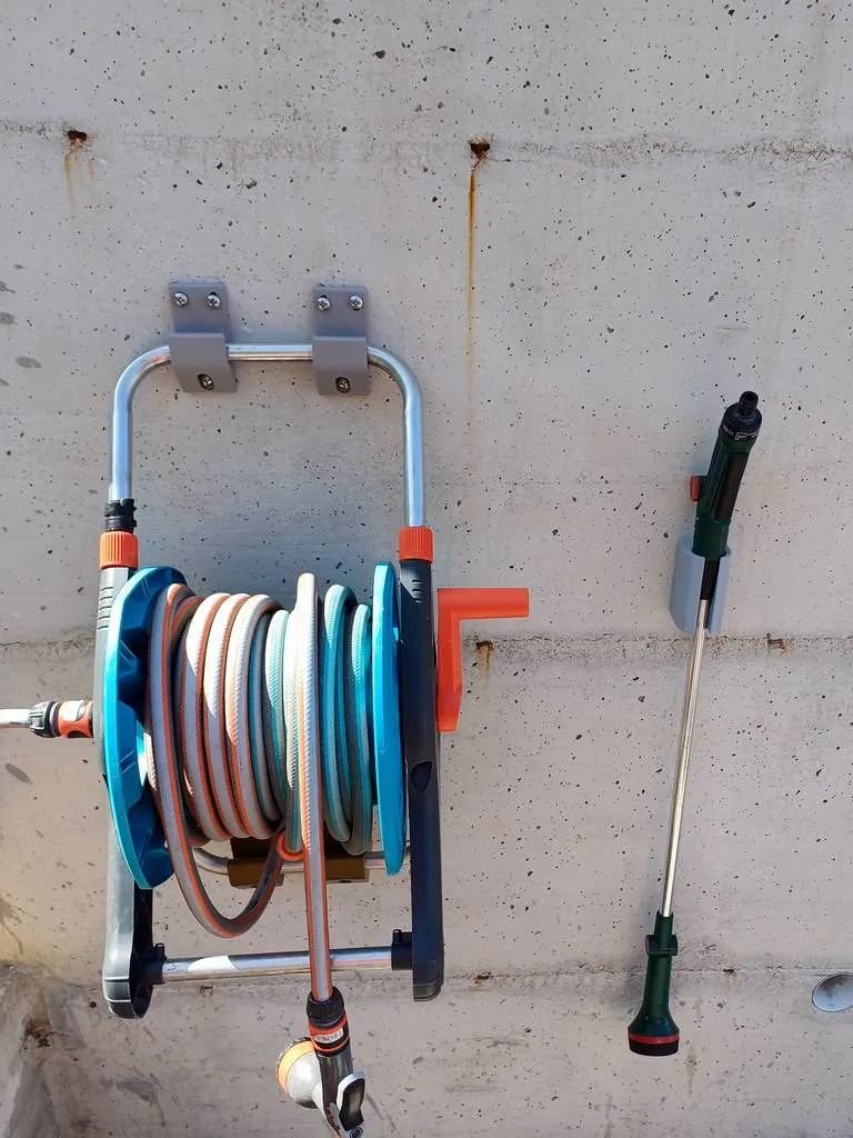 Giá đỡ vòi nước Parkside đơn giản