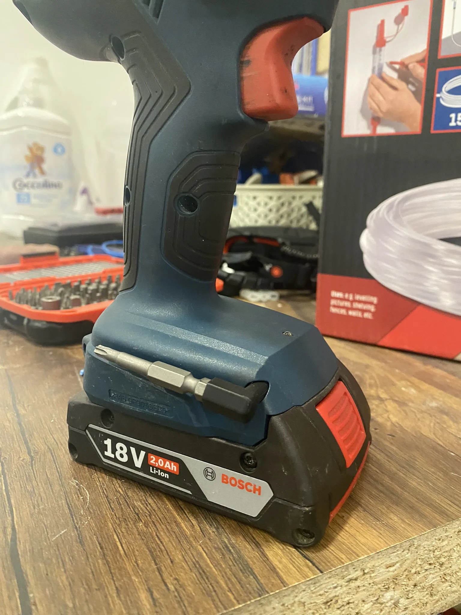 Giá đỡ đầu vít hex Bosch GSR18V-21 cho lỗ ~6mm