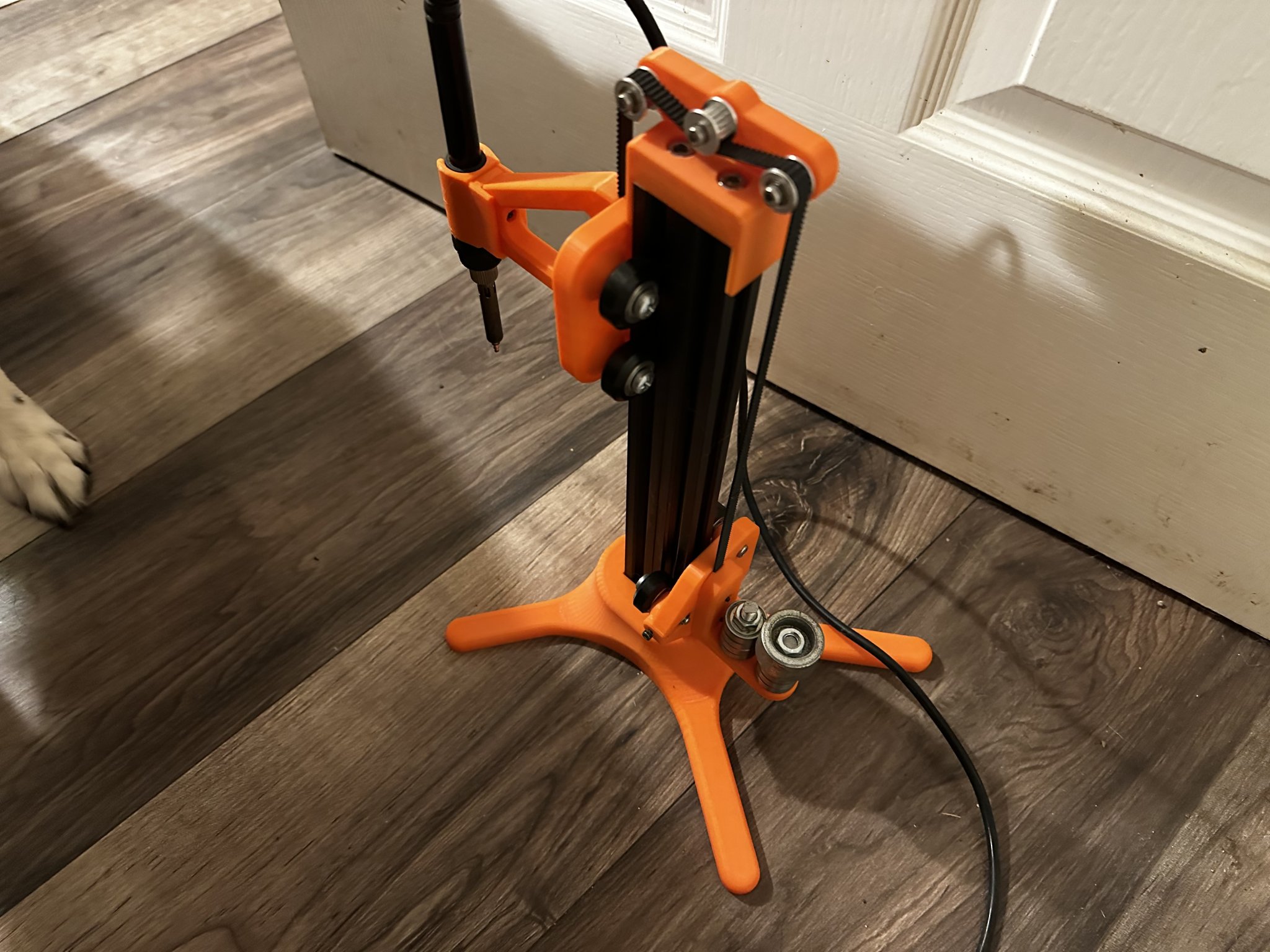 Công cụ lắp đặt chèn nhiệt cho các dự án DIY