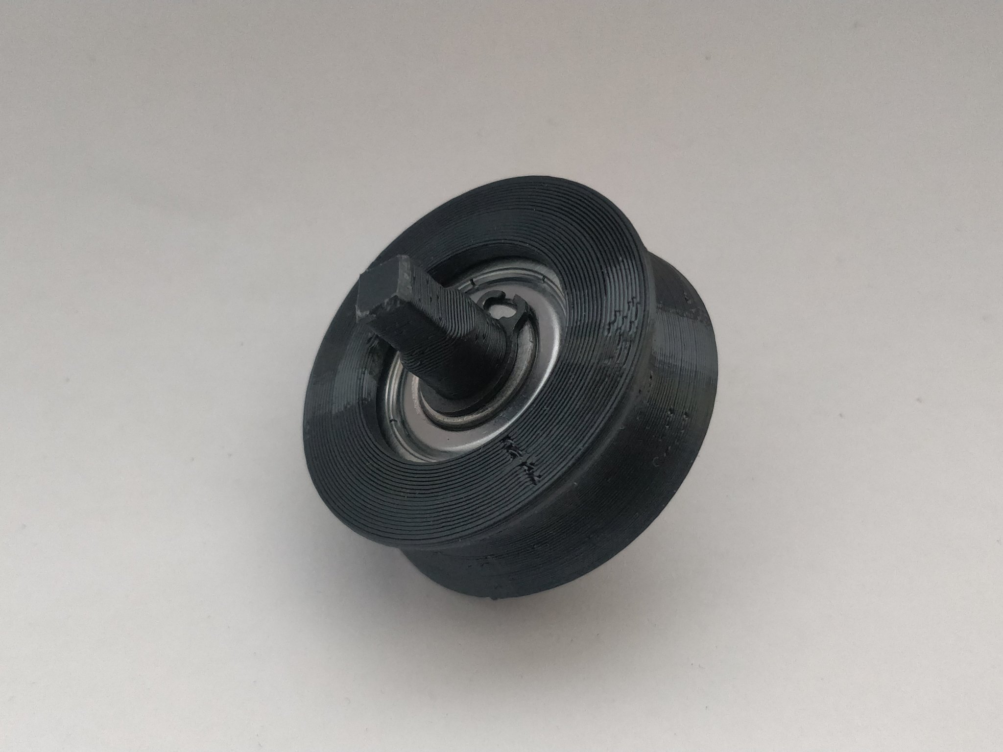 Giá đỡ cuộn filament yên tĩnh cho Prusa i3 MK3 với vòng bi và lốp