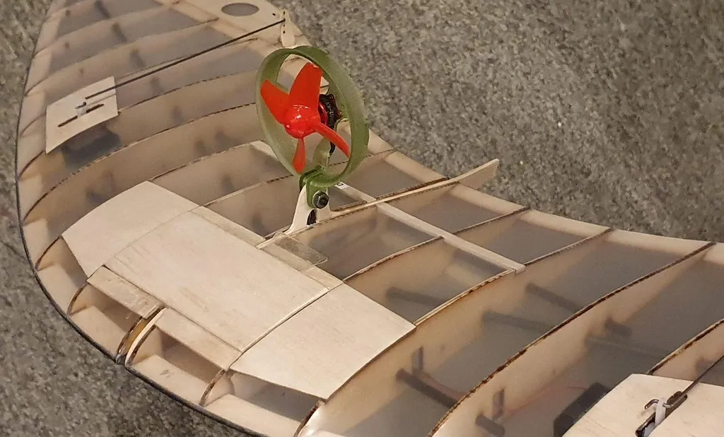 Cánh quạt gập cho mô hình máy bay R/C PURI