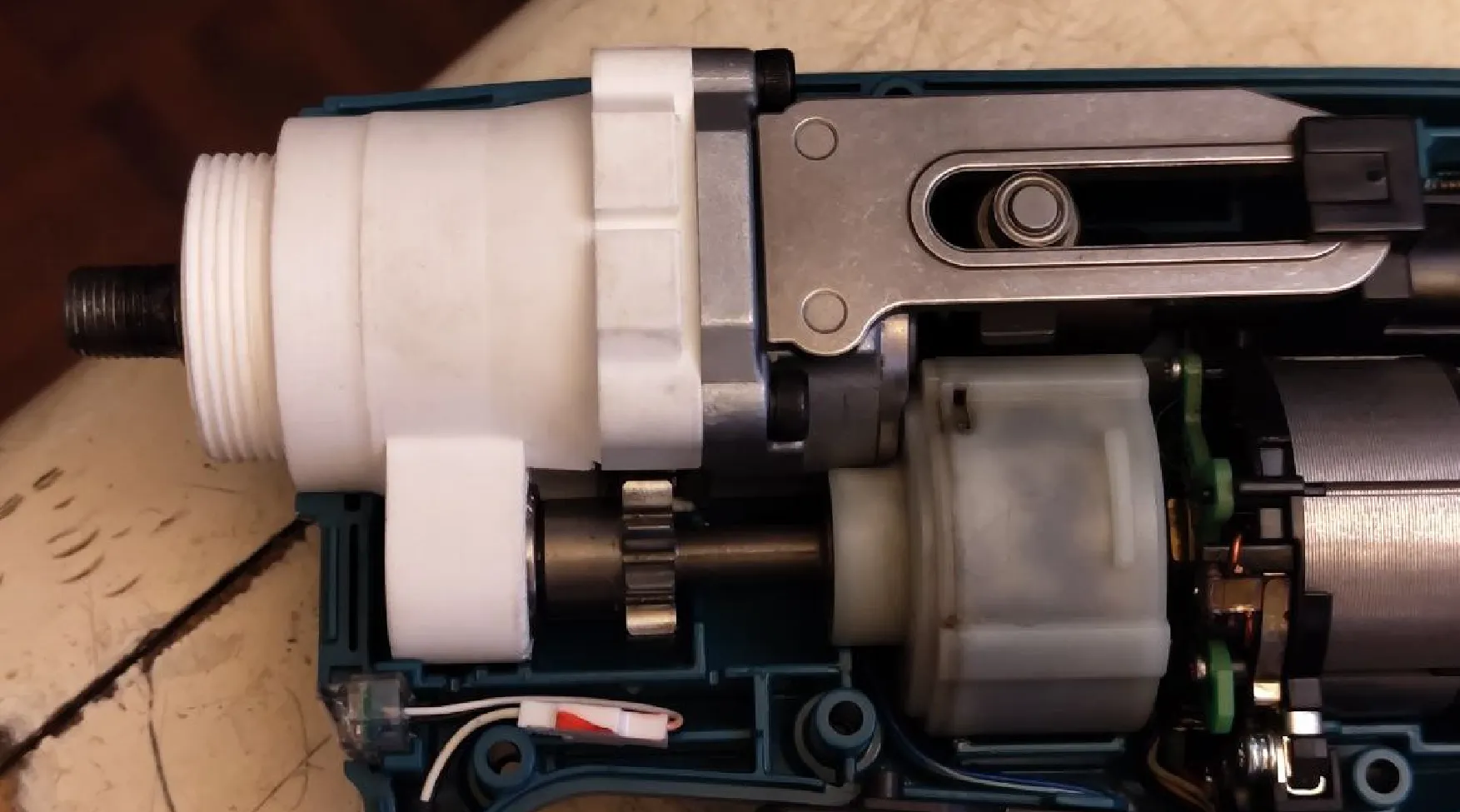 Vỏ trước Makita DRV150 140J44-9 cho công cụ bắn đinh