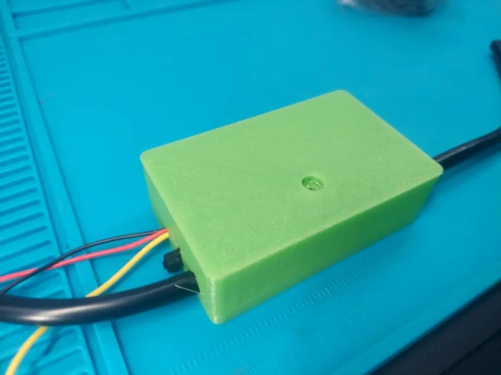 Hộp relay đơn giản một kênh cho Raspberry Pi và Arduino