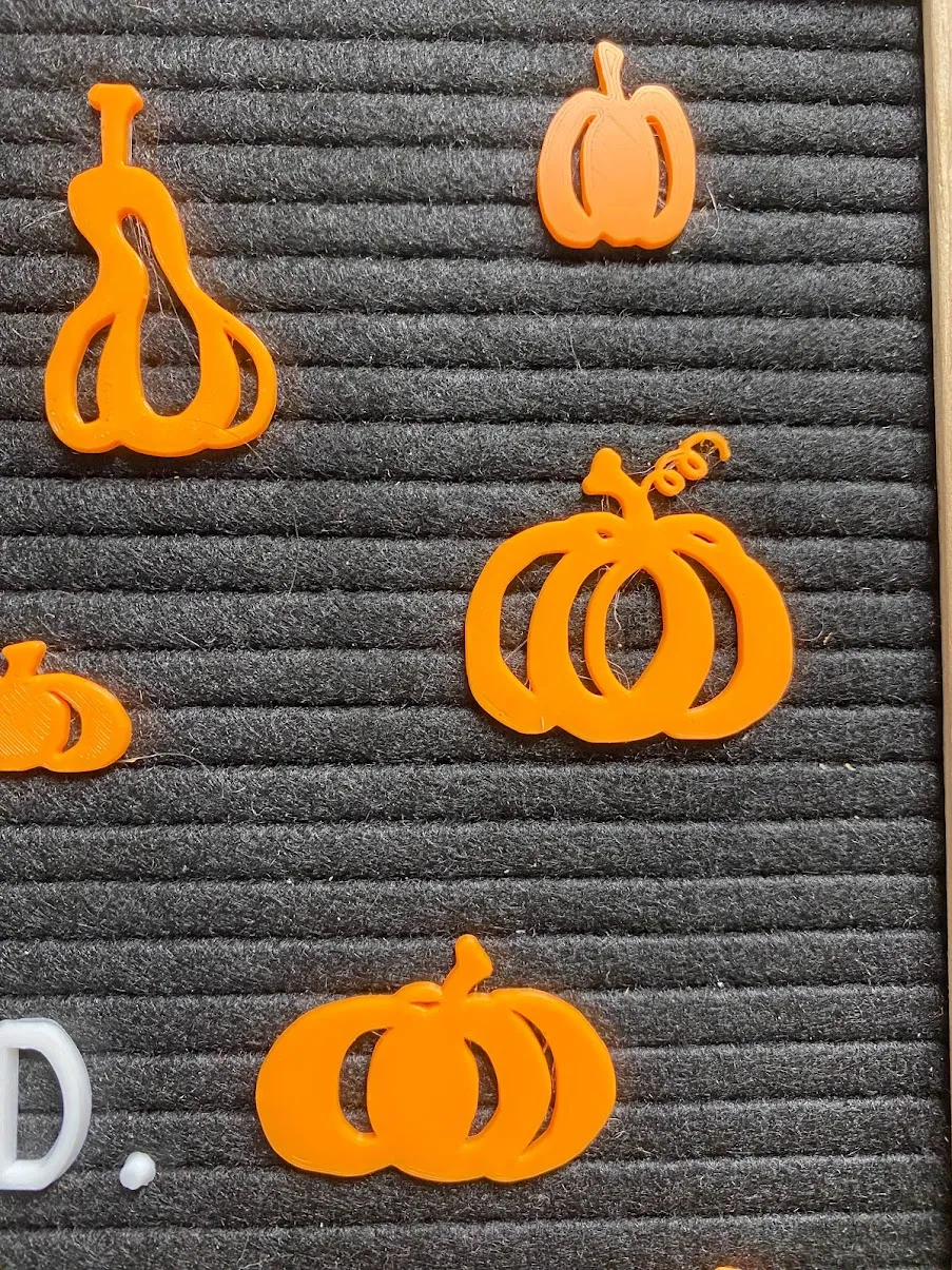 Bộ sưu tập bí ngô trang trí bảng chữ cái