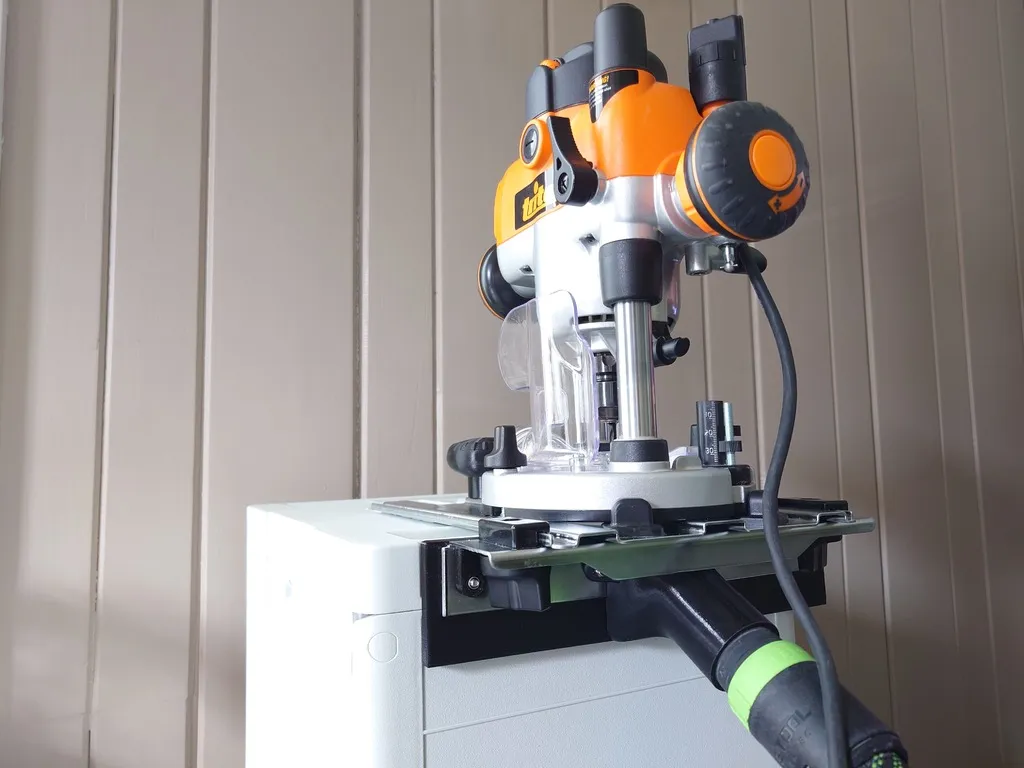 Nâng cấp hàng rào cho máy router Triton MOF001