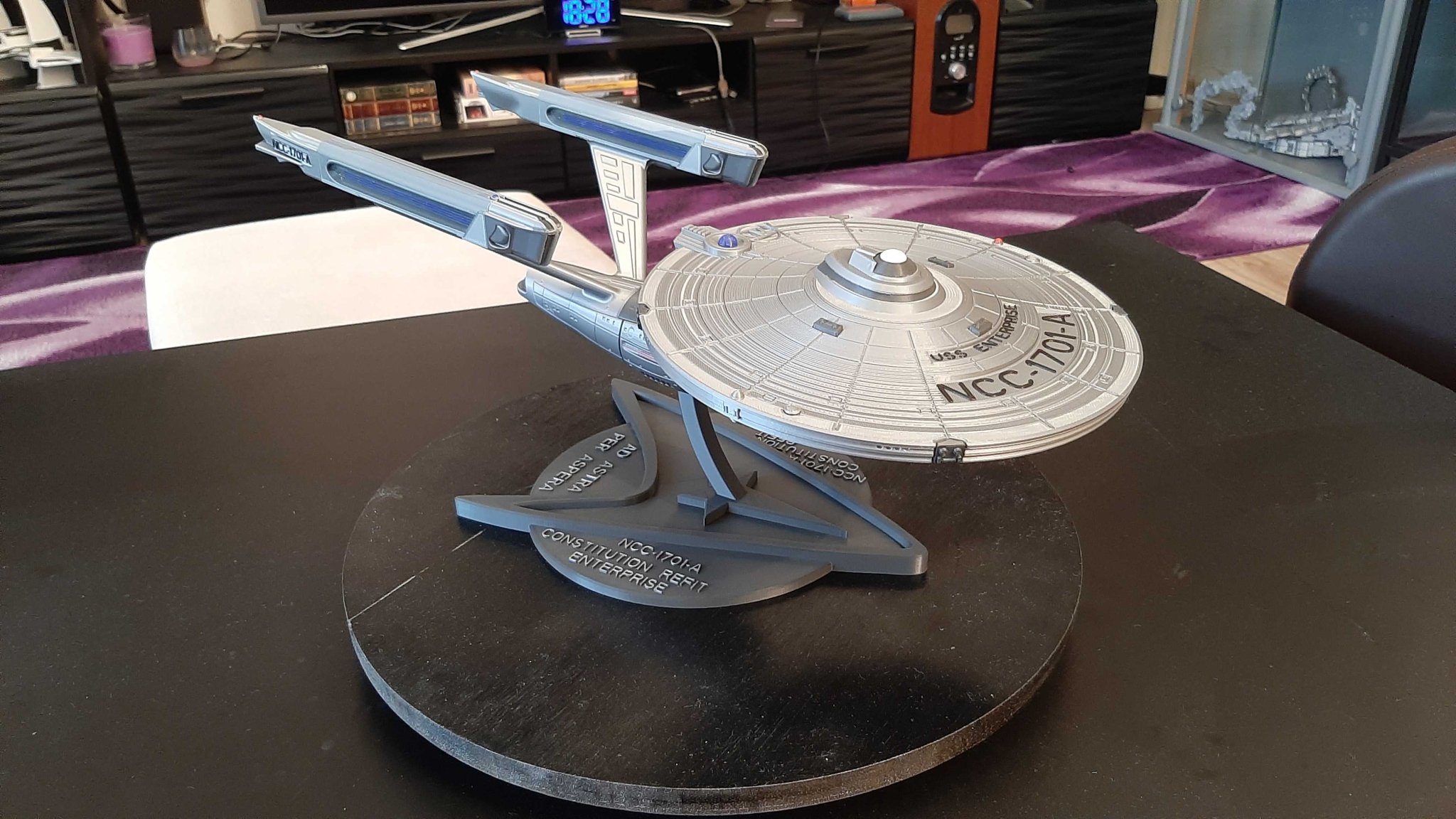 Cải tiến Constitution NCC-1701-A từ Star Trek