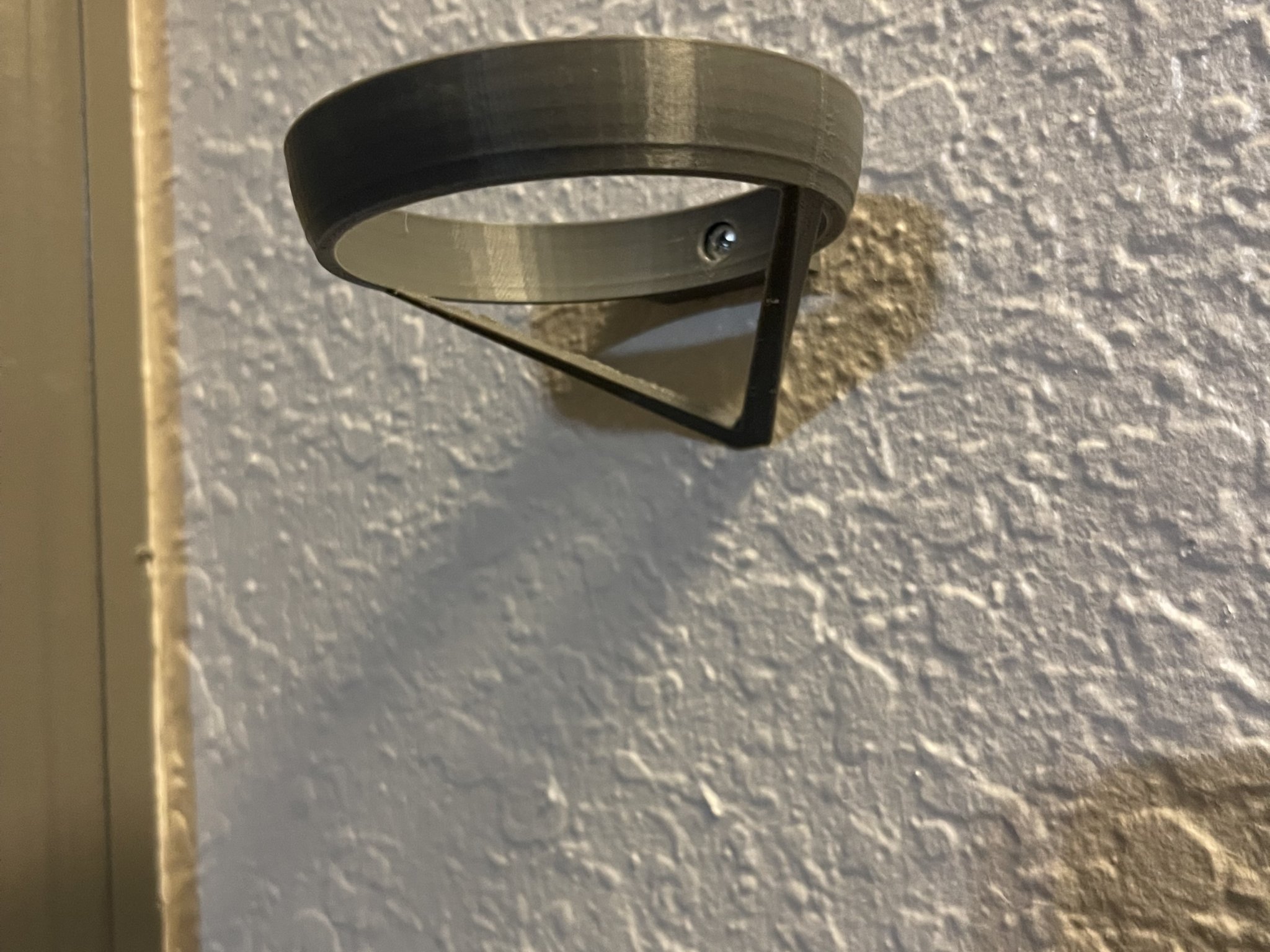 Giá treo tường cho máy xịt thơm không khí Air Wick