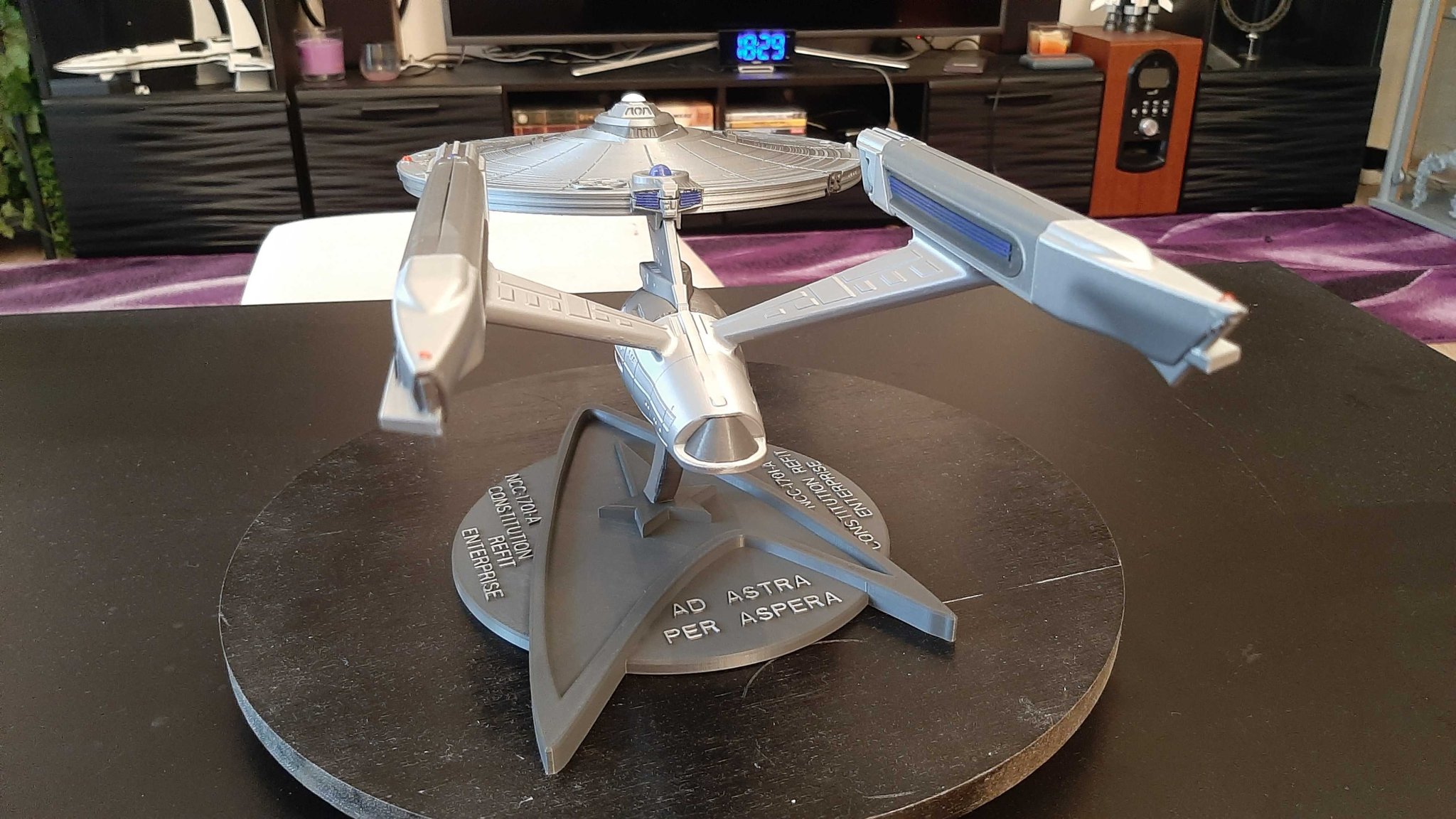 Cải tiến Constitution NCC-1701-A từ Star Trek