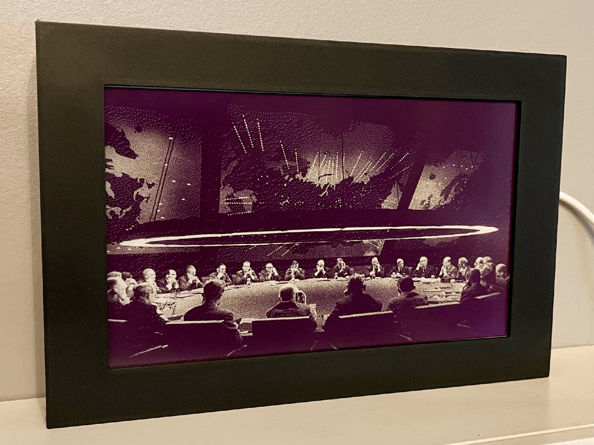 Khung e-Paper Inky Impression 7.3 thiết kế từ WaveShare