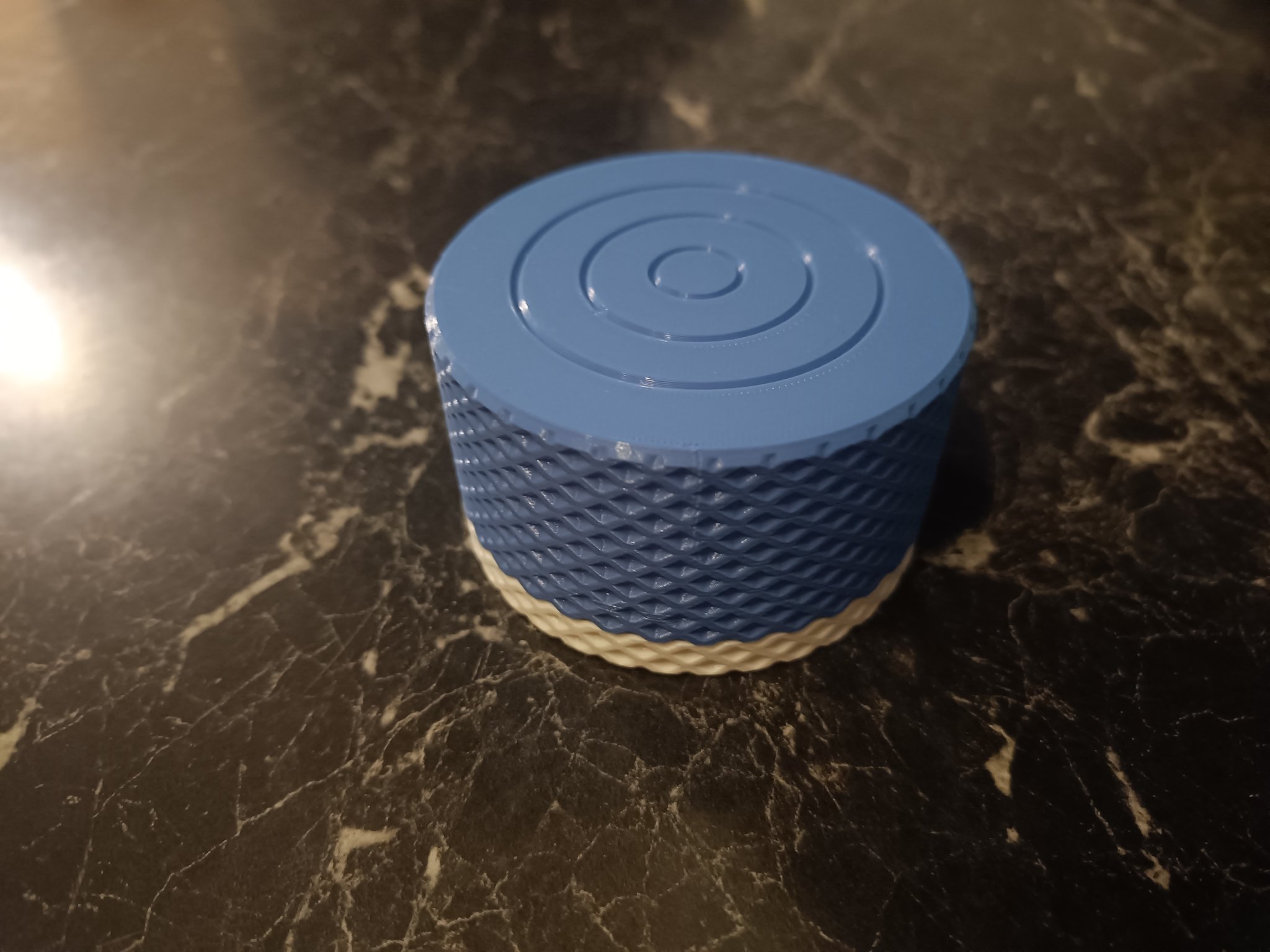 Hộp xà phòng cho hai bánh xà phòng Lush