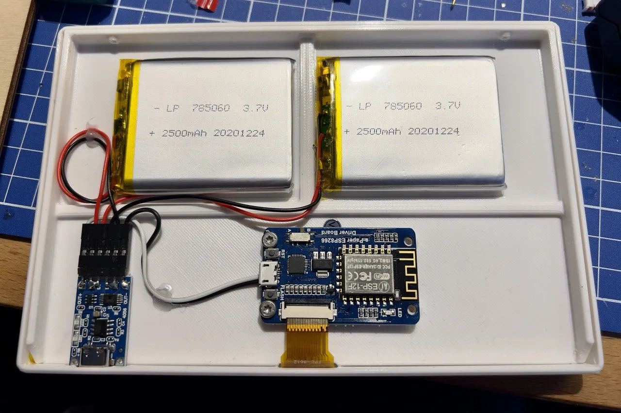 Màn hình e-paper 7.5" sử dụng nguồn pin với ESP8266