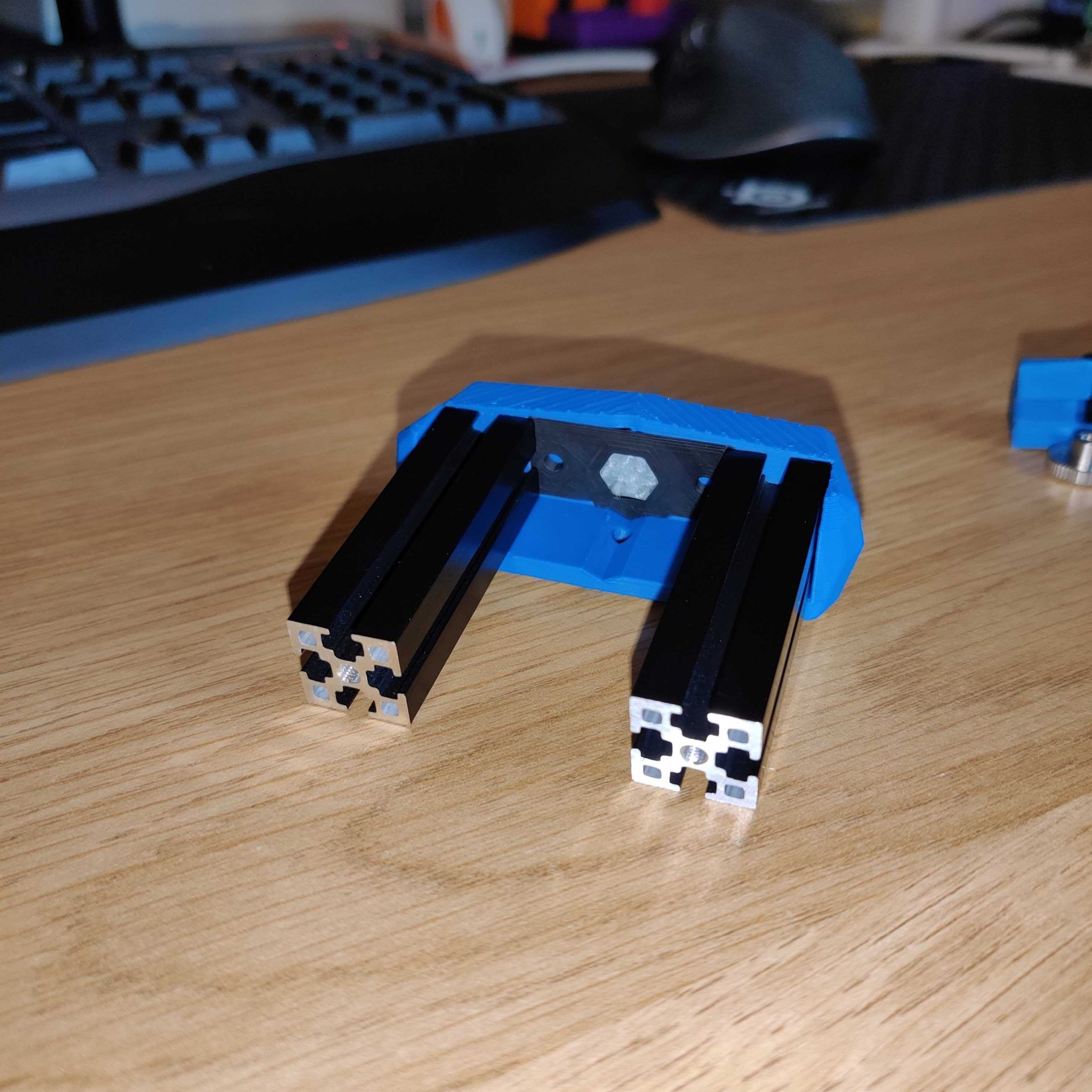 Giá đỡ LED Stealth Bumper cho giường V0 Voron