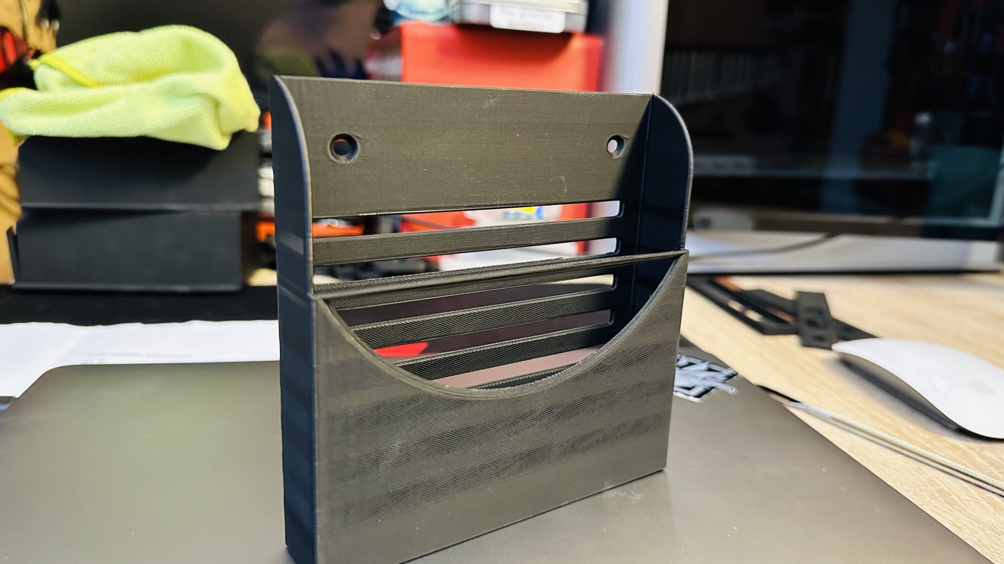 Giá đỡ tường cho bộ giải mã TviP (Skynet)