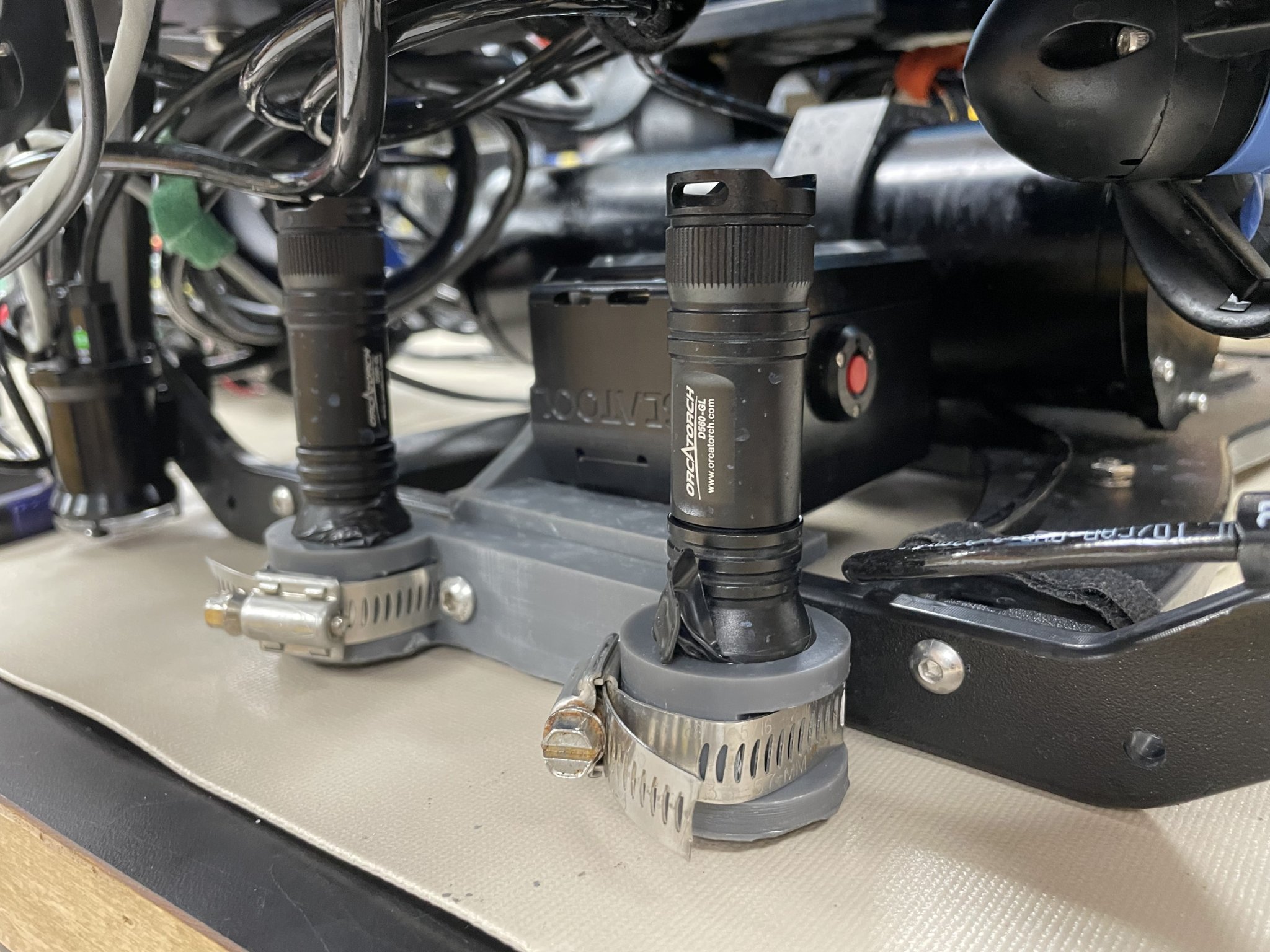 Giá đỡ GoPro và laser cho BlueROV2