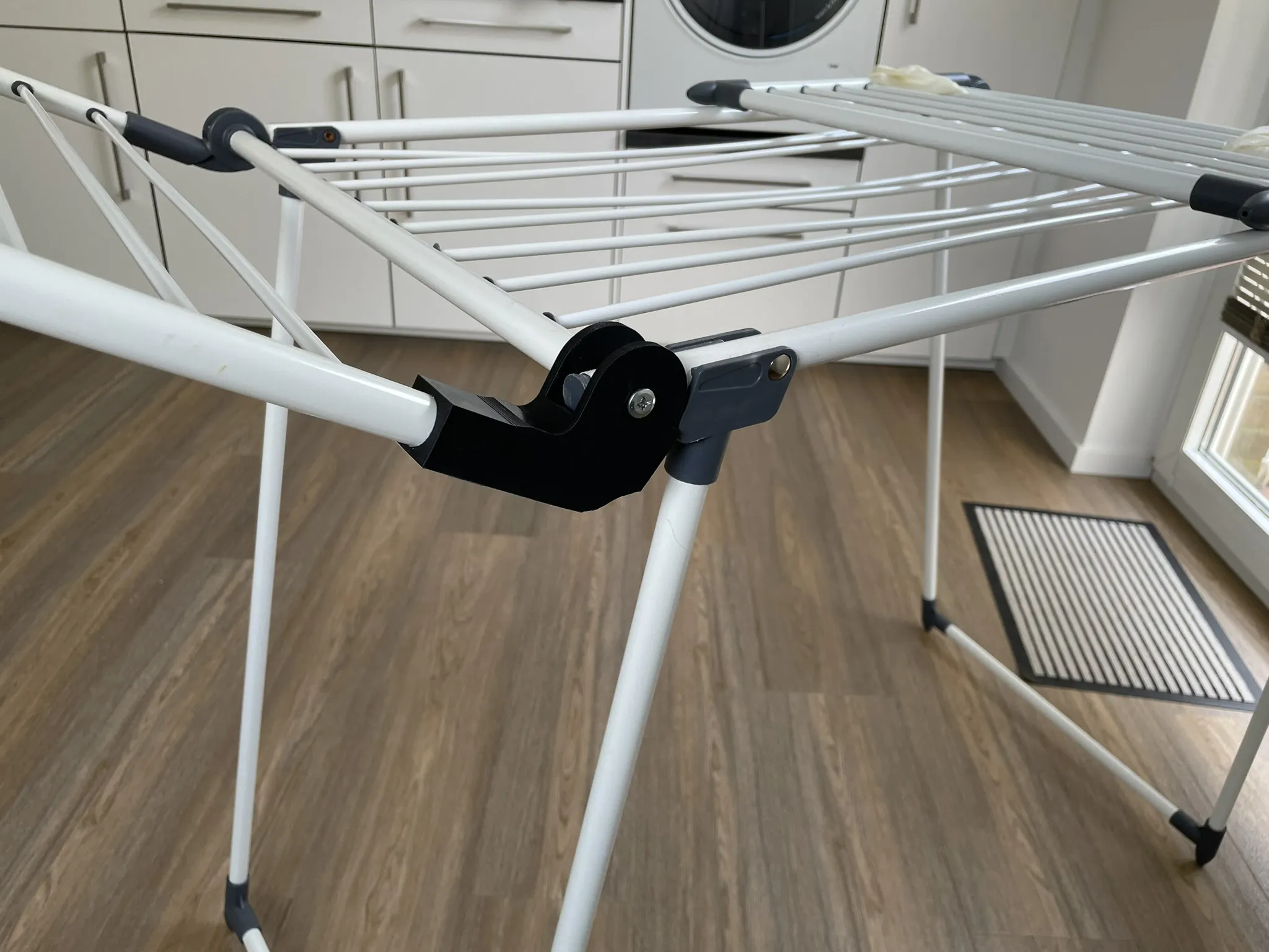 Giá treo quần áo Meisterhome Gelenk cho hộ gia đình