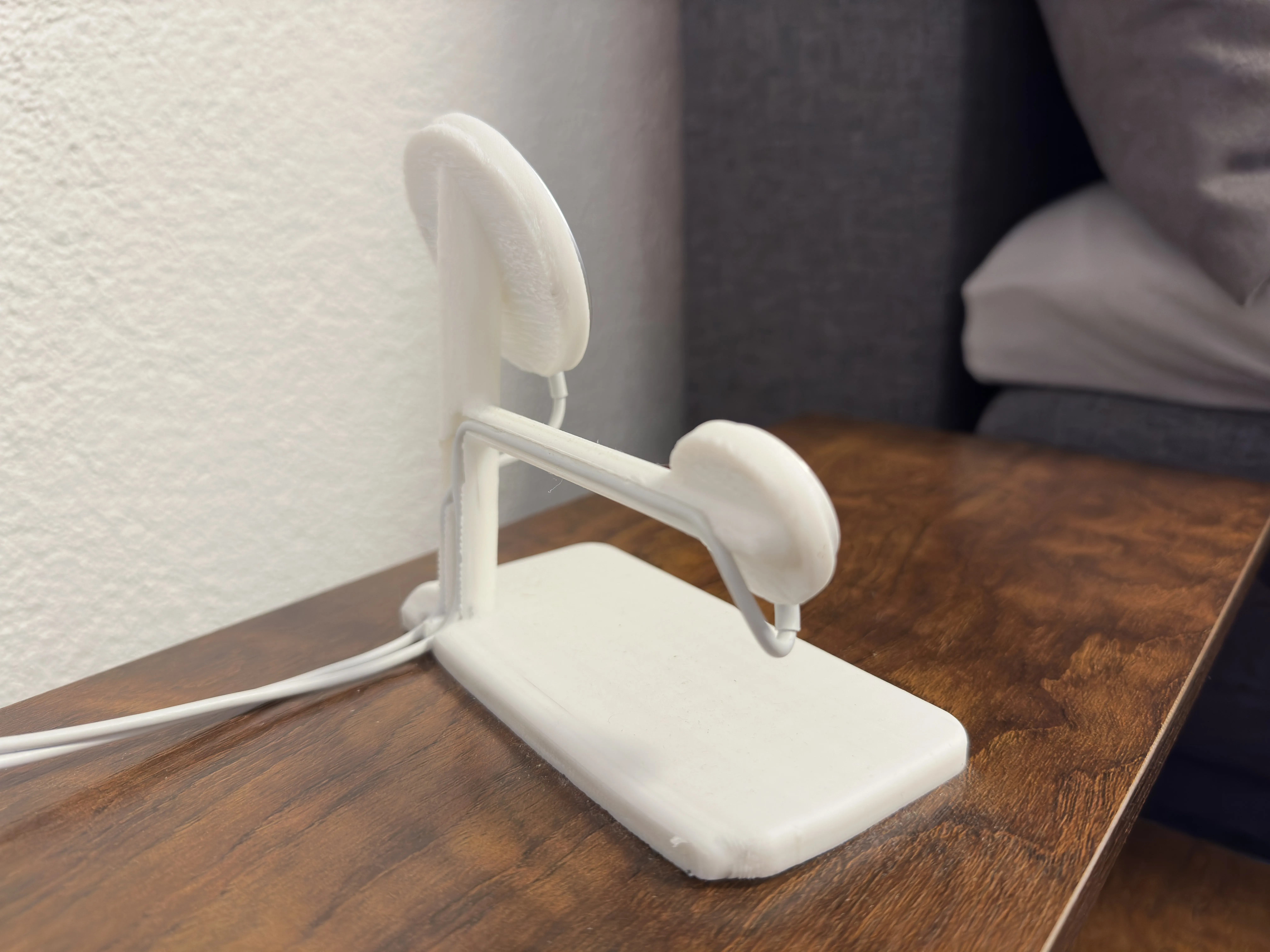 Giá đỡ sạc MagFlex cho iPhone và Apple Watch