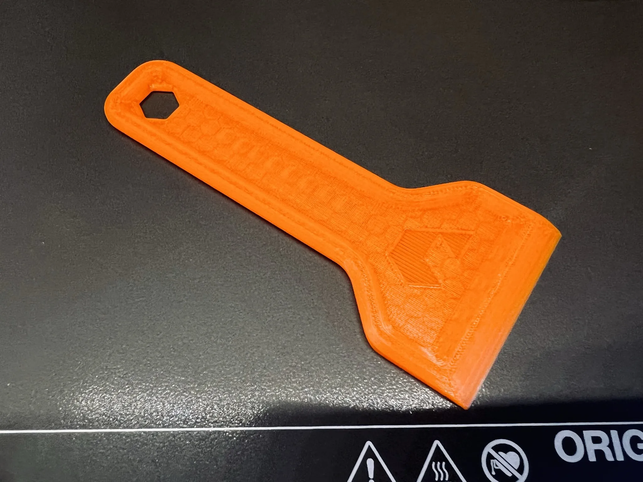 Xẻng Prusa remix với lỗ treo lớn hơn