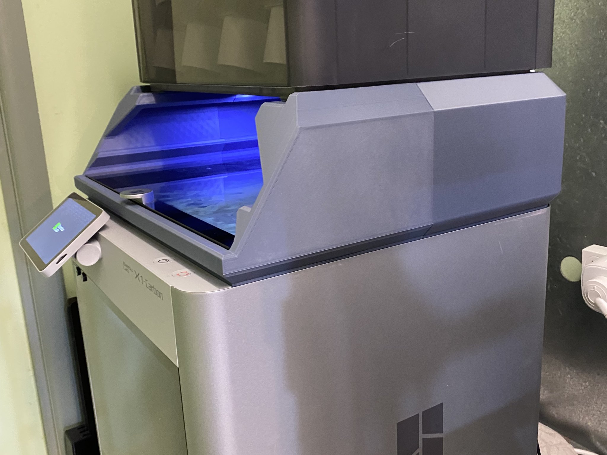 Giá đỡ đơn giản cho máy in 3D Bambulabs AMS