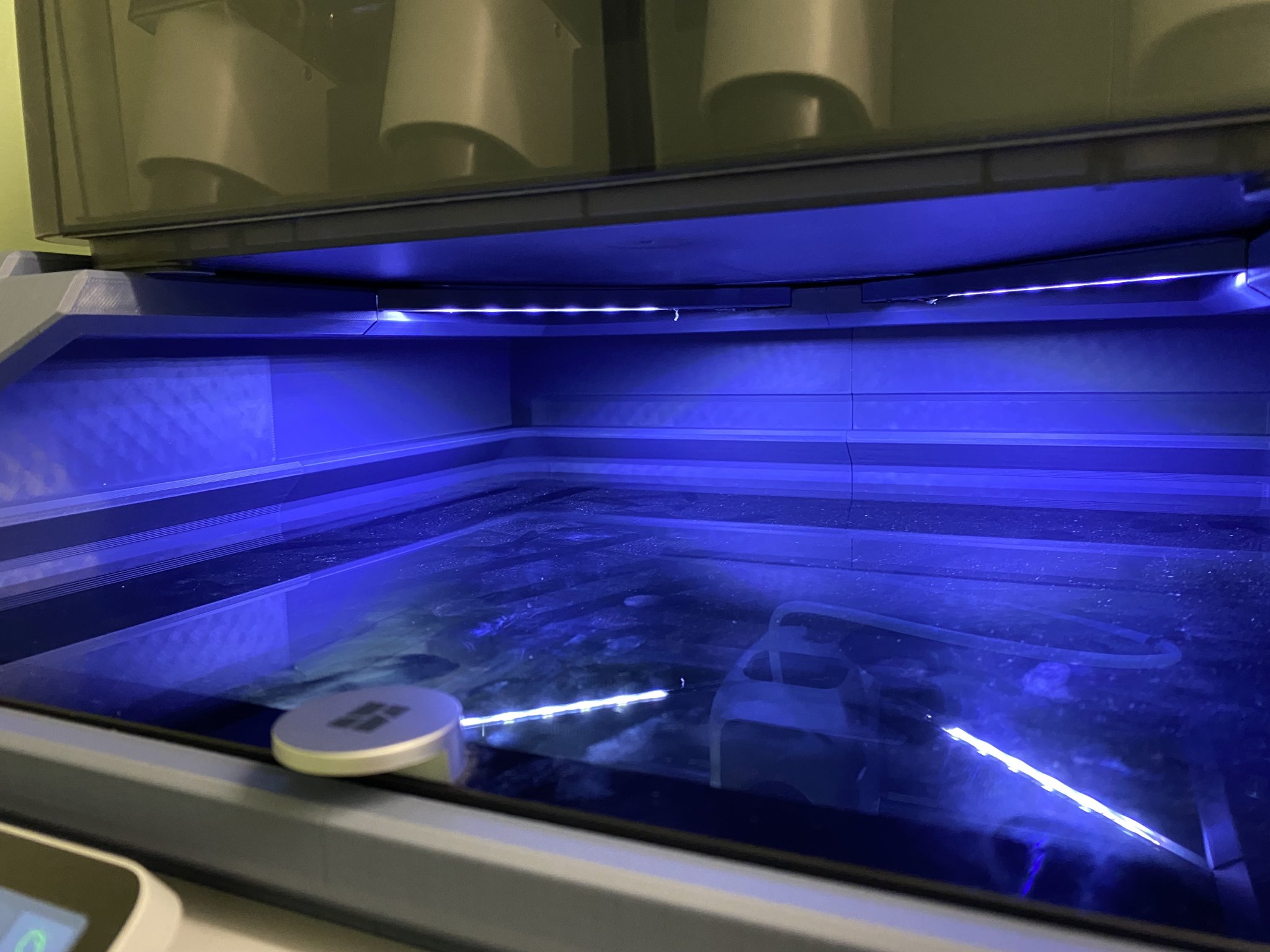 Giá đỡ đơn giản cho máy in 3D Bambulabs AMS