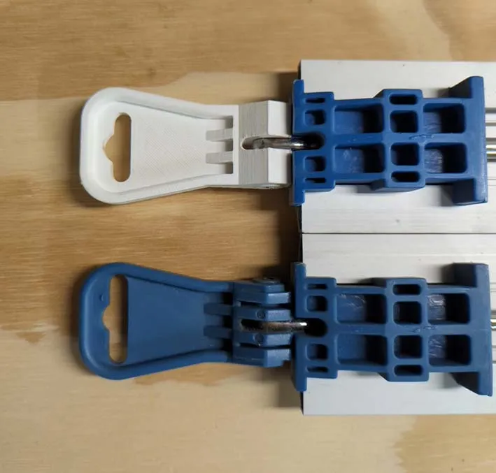 Cán thay thế cho dụng cụ kẹp E. Emerson Tool Co.