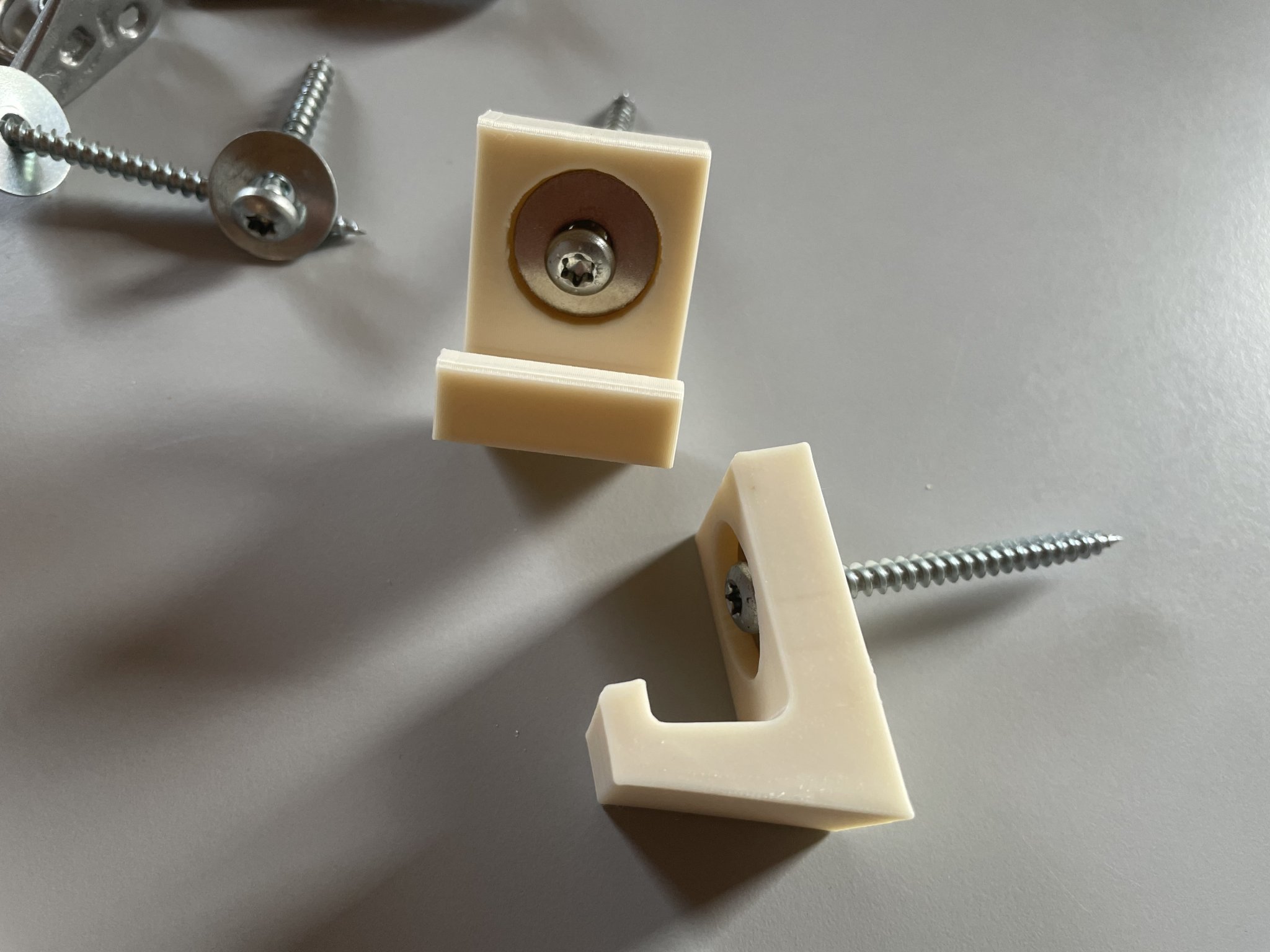 Giá treo tranh gỗ lớn chắc chắn cho tường