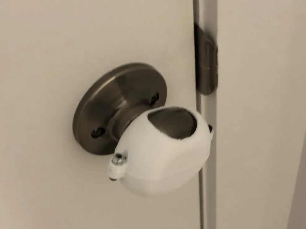 Bộ che tay nắm cửa cho trẻ em