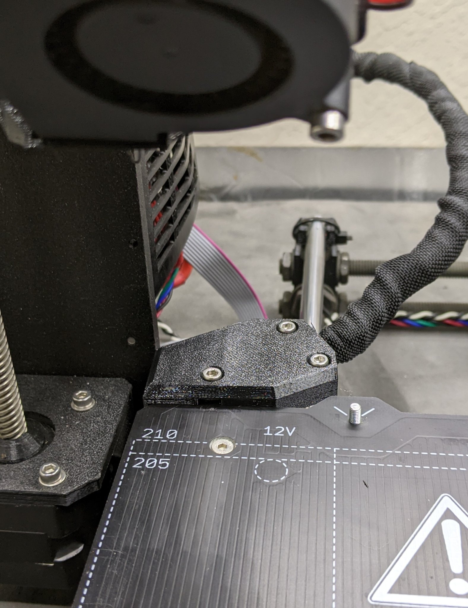 Nắp che cáp giường nghiêng cho máy in MK2.5s+