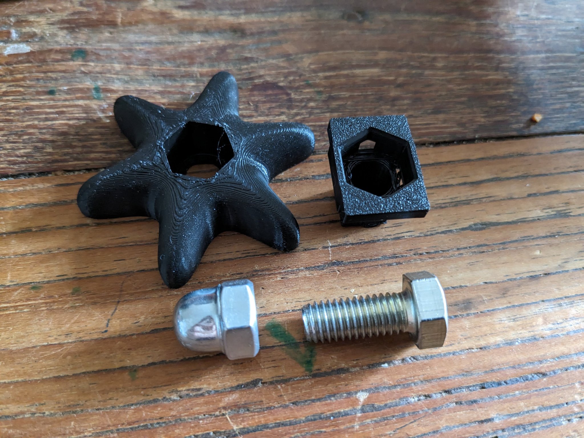 Sửa chữa bản lề ma sát cho mũ hàn