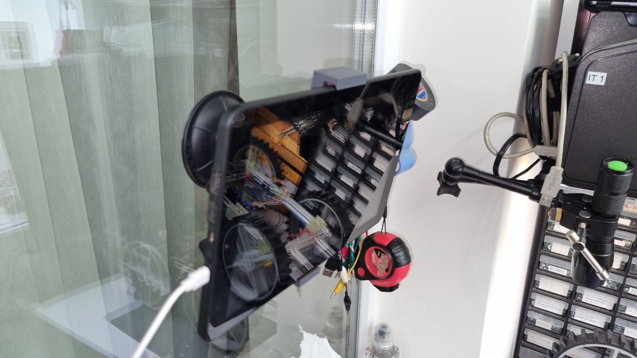 Giá đỡ máy tính bảng cho GoPro với chân đế hút chân không