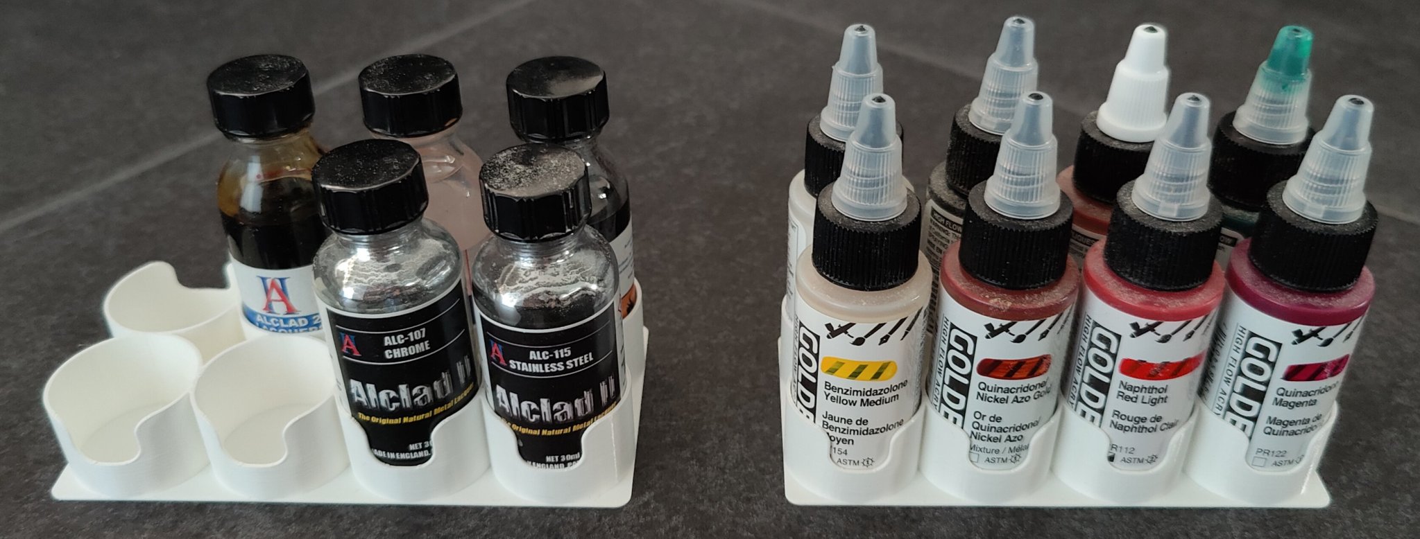 Giá đỡ chai sơn cho bộ sưu tập Golden và Alclad 2