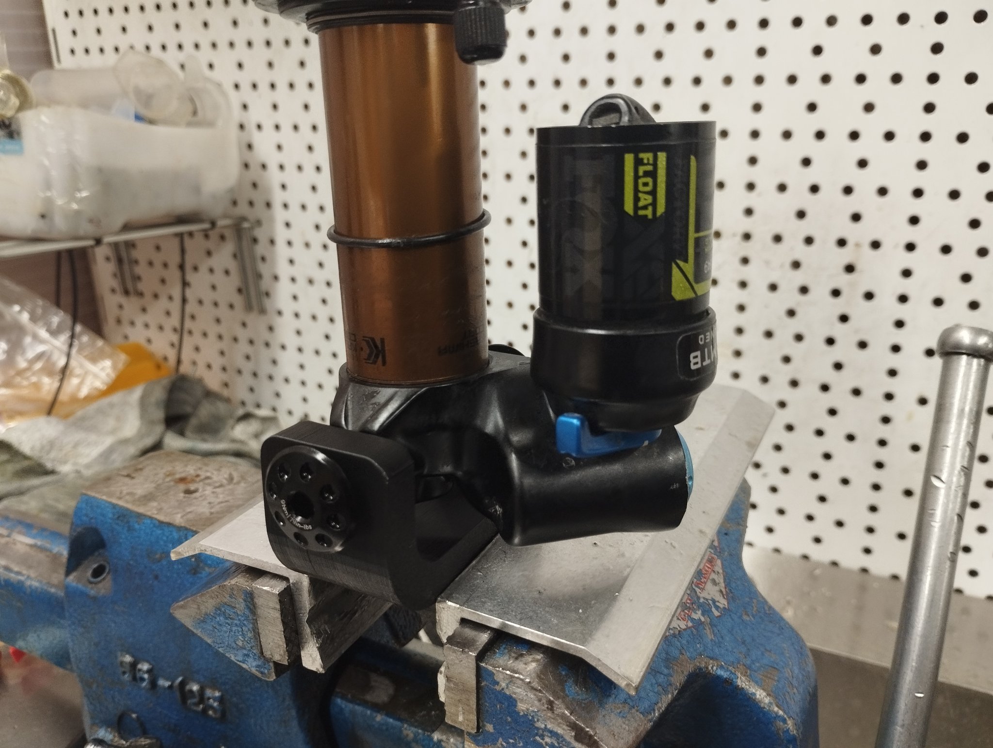 Công cụ mô-men xoắn trunnion cho dịch vụ giảm xóc Fox