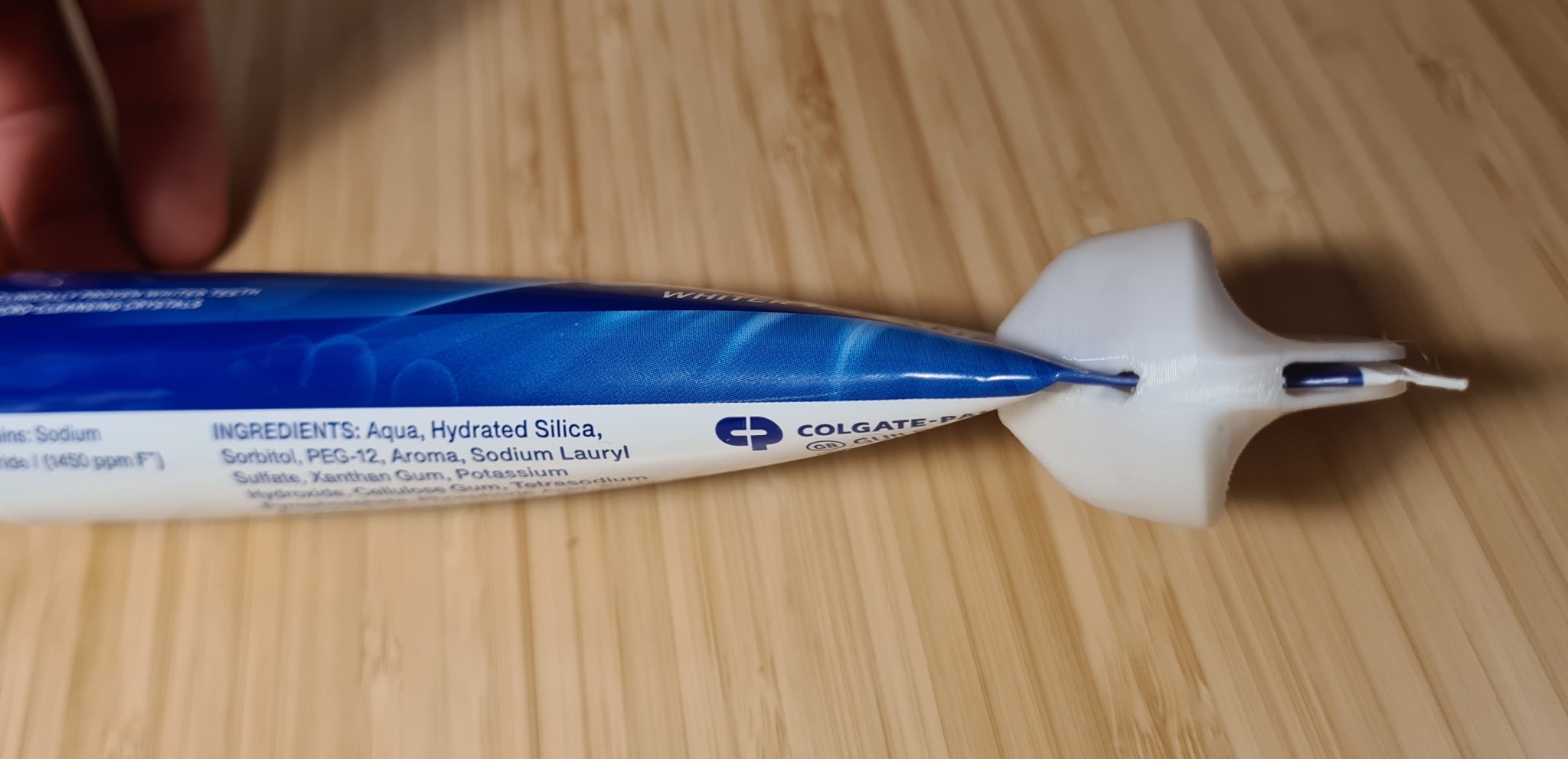 Bộ ép kem đánh răng Every-Last-Bit tiện lợi