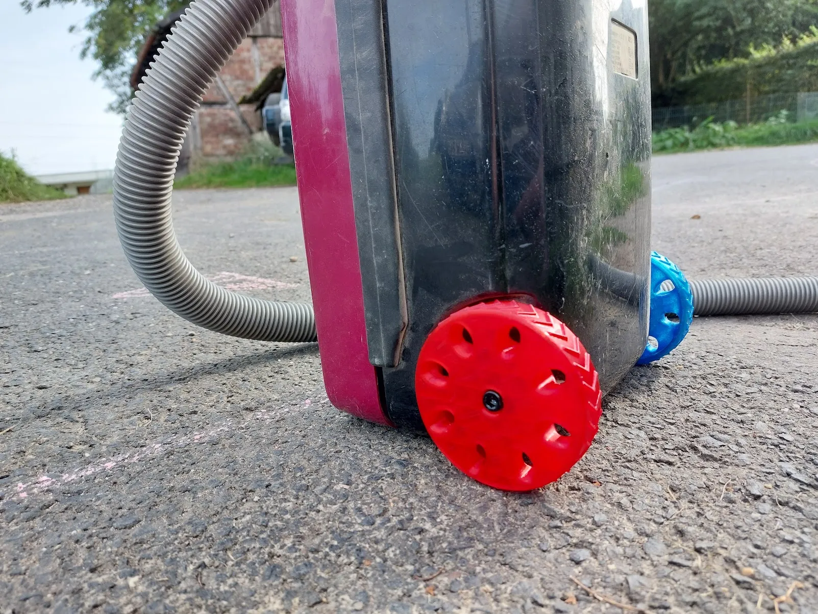 Bánh xe thay thế v2 cho máy hút bụi AEG Vampyr 430