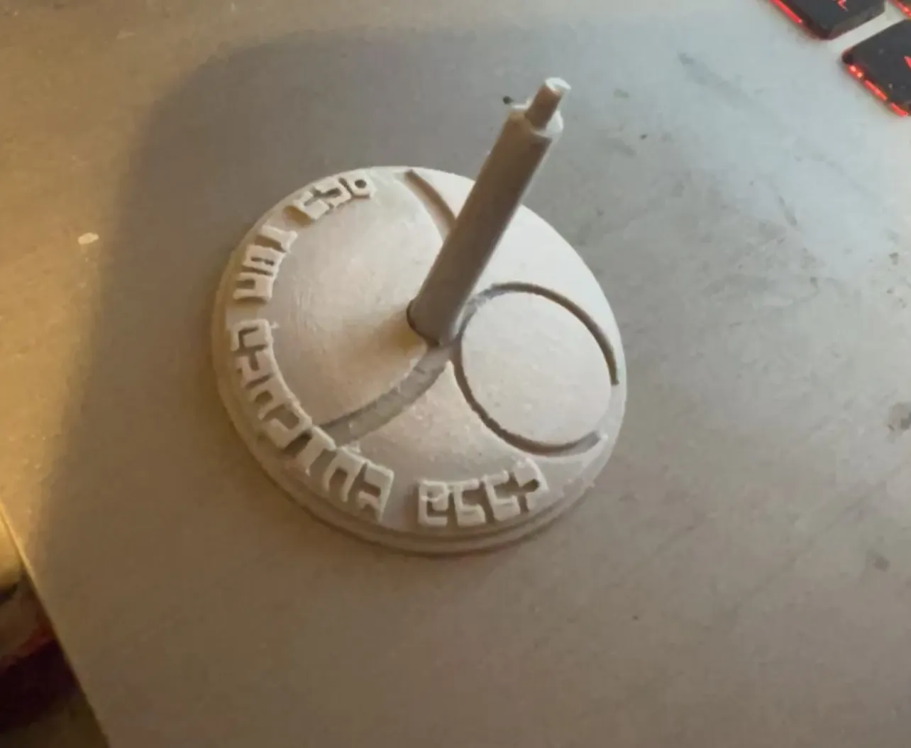 Đế máy bay Tau với kích thước 45mm chắc chắn hơn