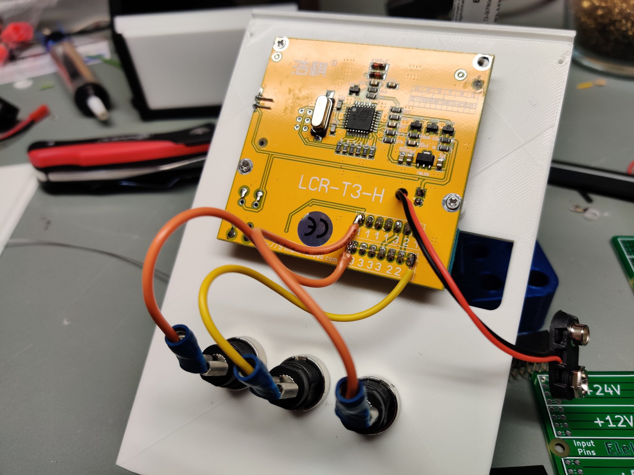 Bộ kiểm tra linh kiện EleLab_v2 cho phòng thí nghiệm điện tử