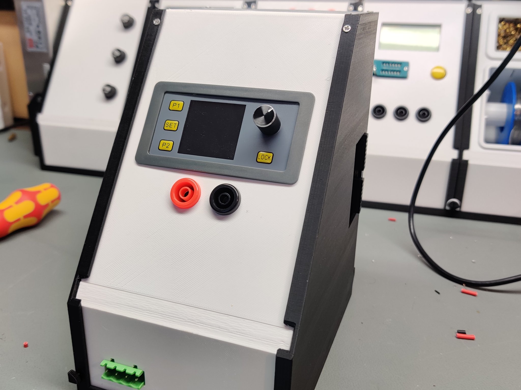 Tải điện tử EleLab_v2 cho phòng thí nghiệm DIY