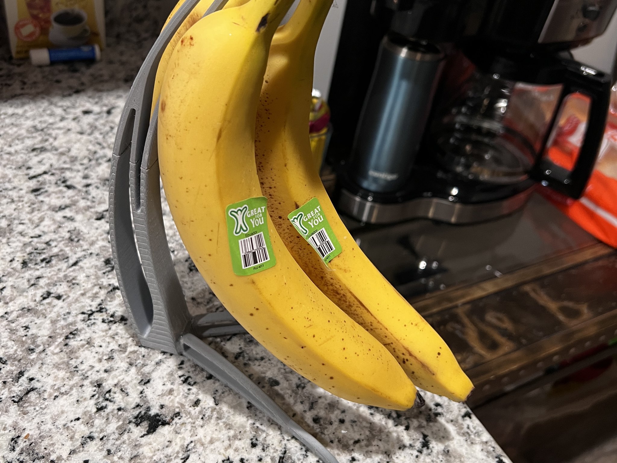 Giá đỡ chuối kiểu dáng dòng chảy độc đáo