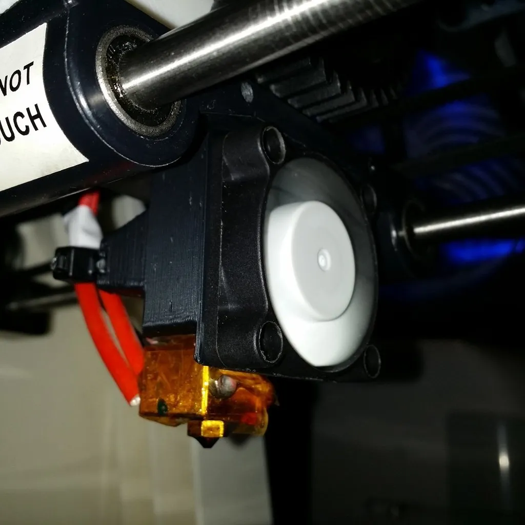 Vỏ quạt 40mm E3D V5 kiểu thấp với khóa zip tie