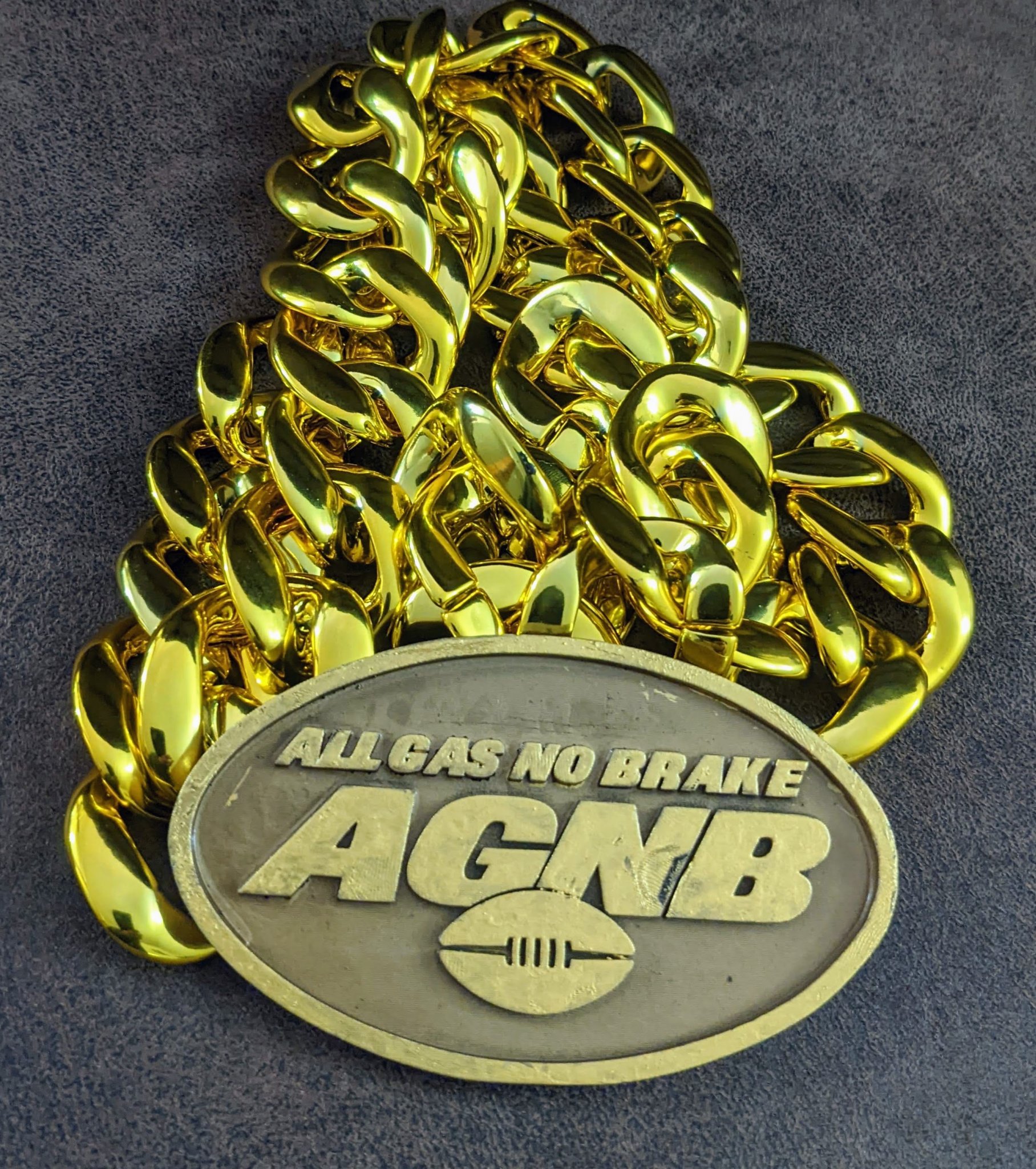 Huy hiệu NY Jets All Gas No Brakes cho ngày thi đấu