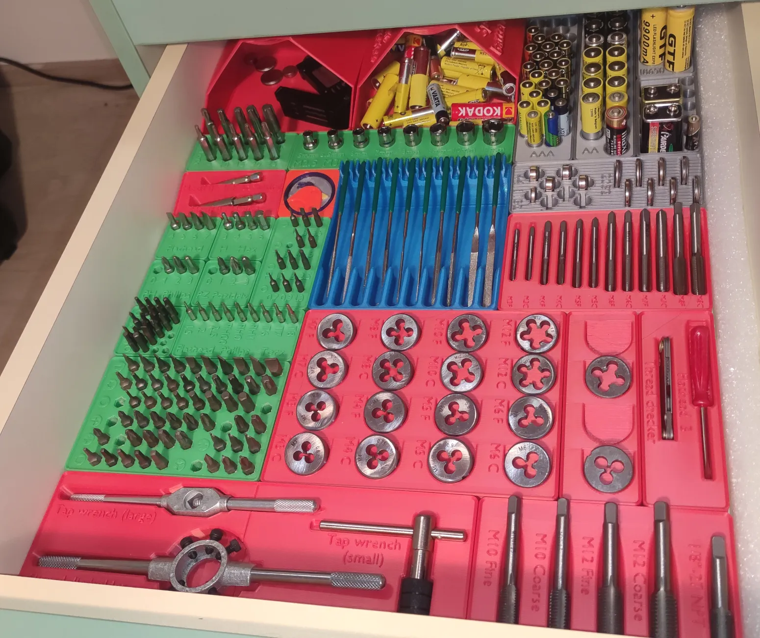 Bộ ngăn kéo Gridfinity tùy chỉnh cho công cụ