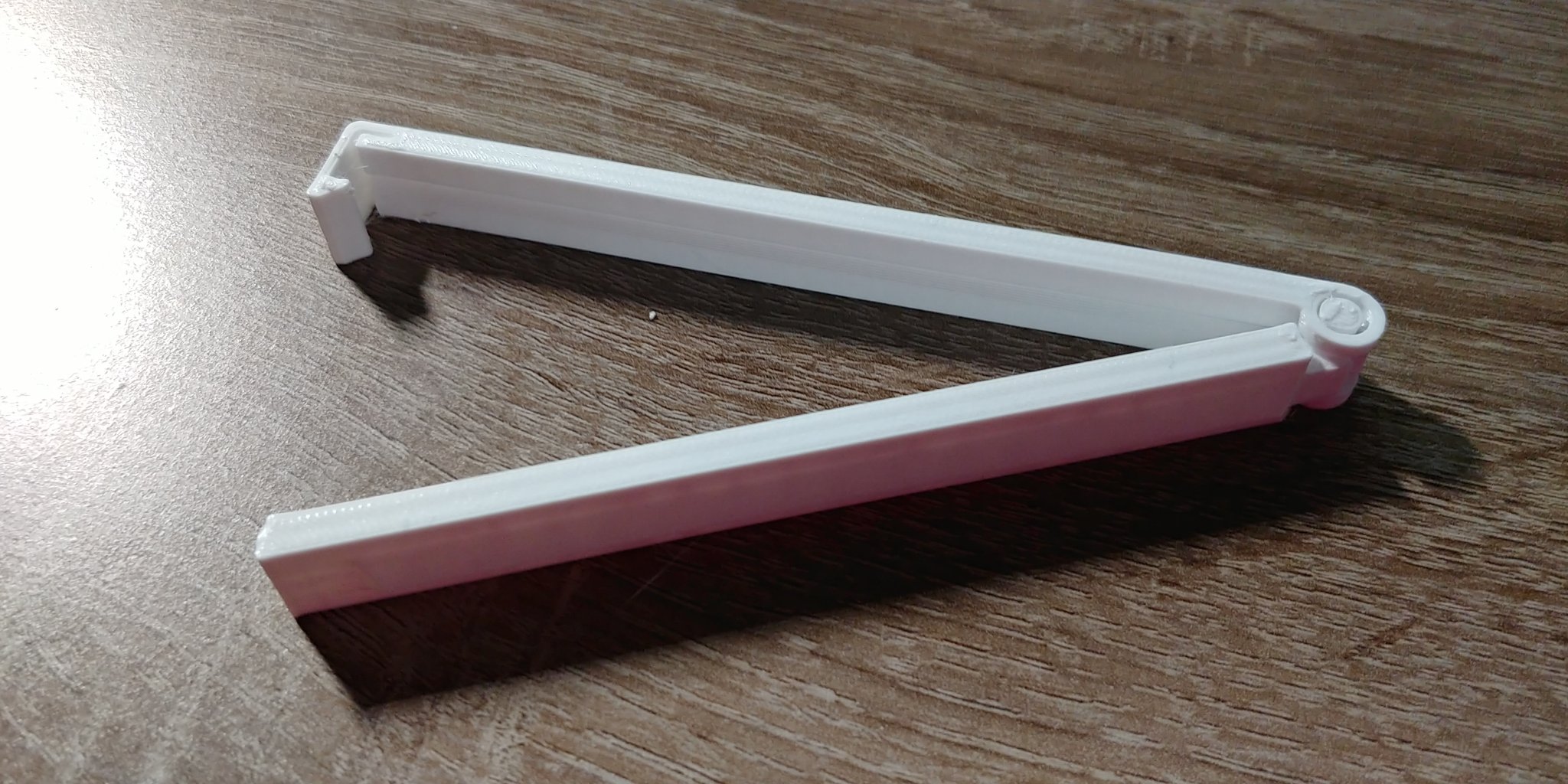 Kẹp tiện lợi cho túi xách