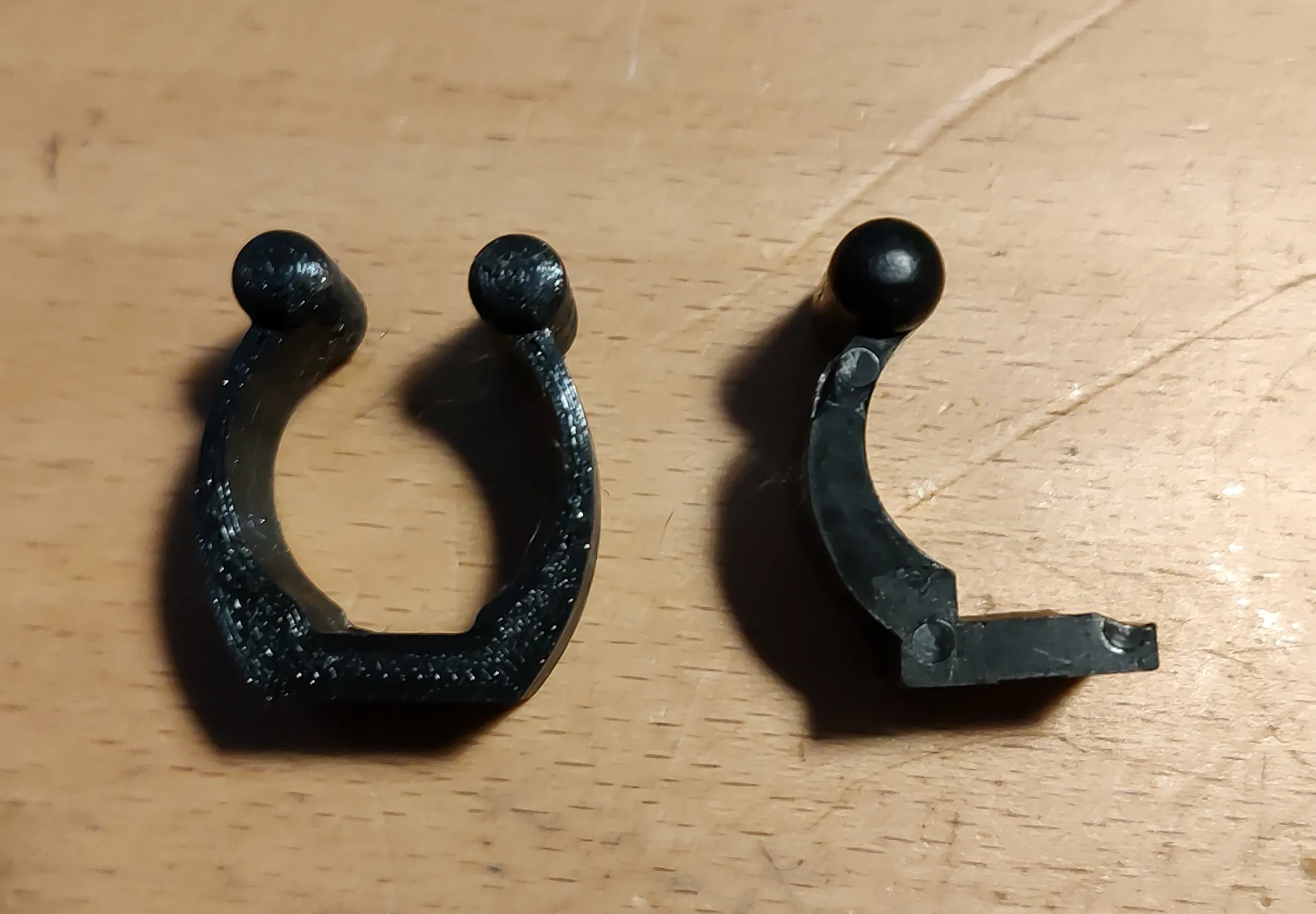 Kẹp thay thế cho giá đỡ cơ đánh bi-a