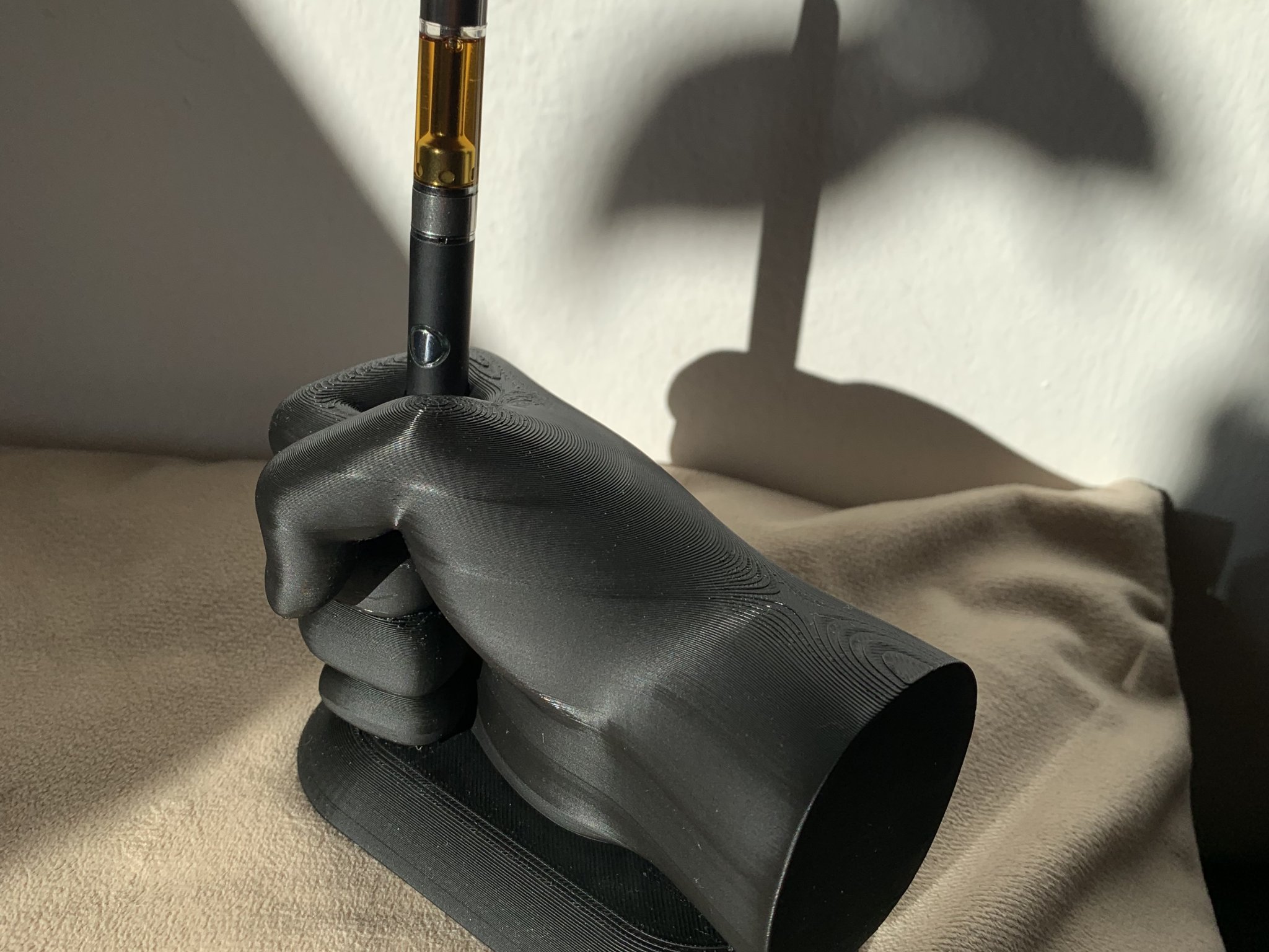 Giá đỡ tay cho bút e-cigarette không bị đổ