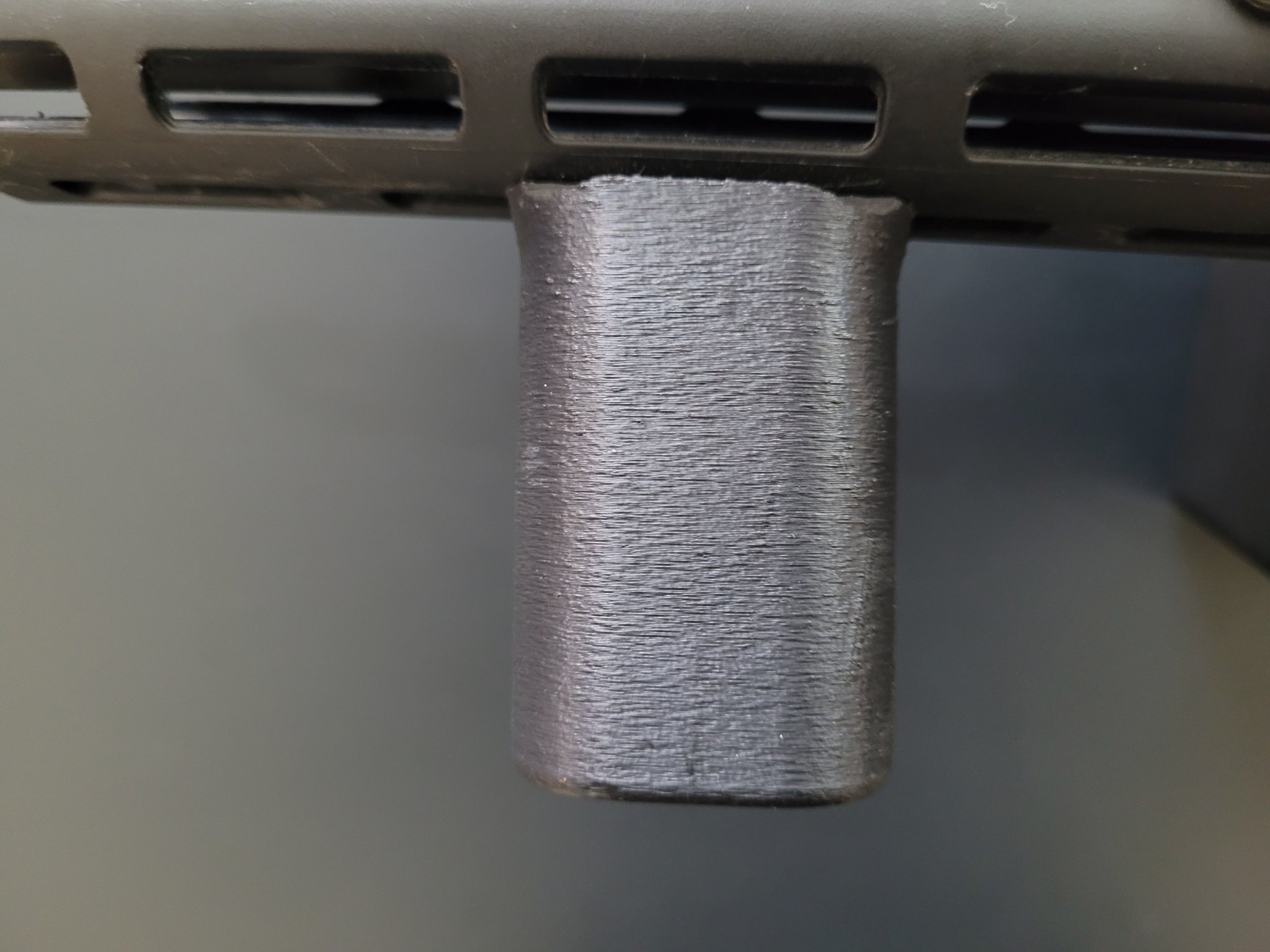 Tay cầm trước Stubby M-LOK kiểu BCM 87 độ