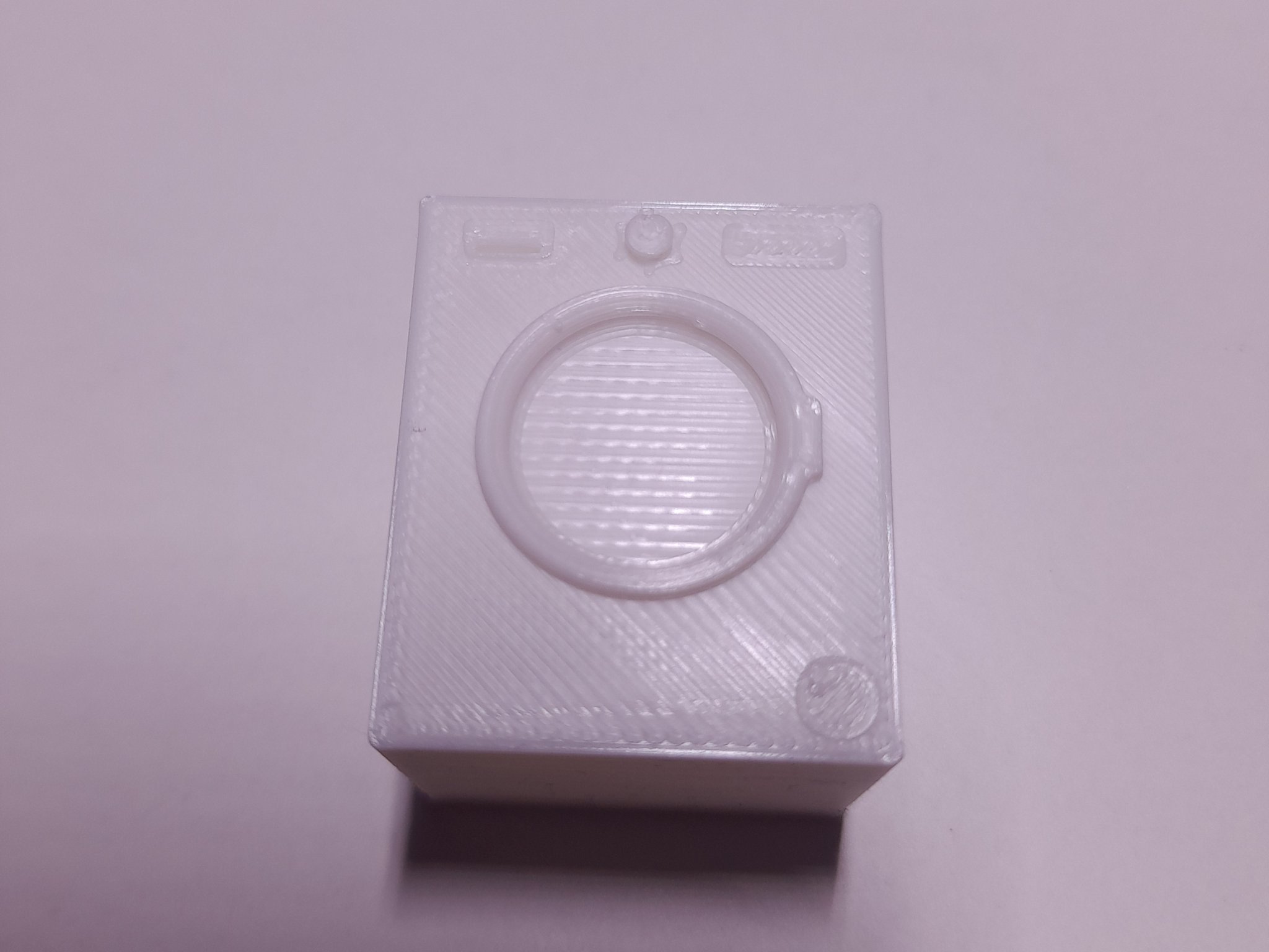 Máy giặt mini cho ngôi nhà búp bê